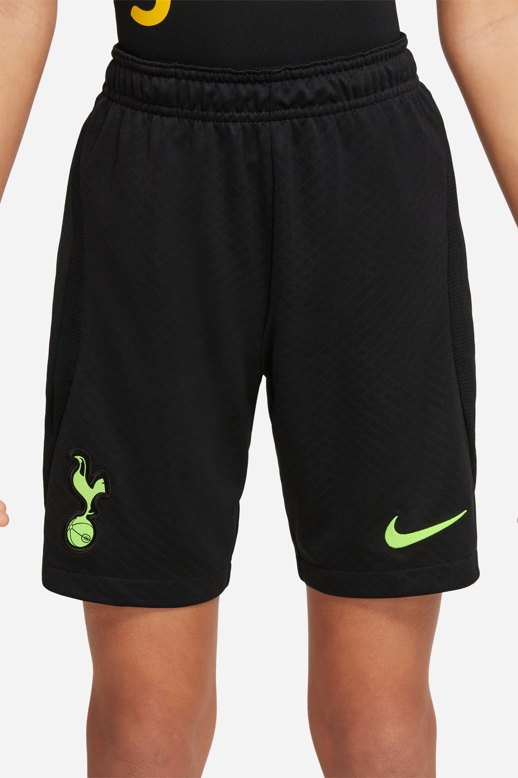 Nike tailored shorts shop