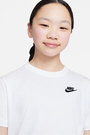 Nike White Oversized Boy Fit T-Shirt - Image 4 of 4