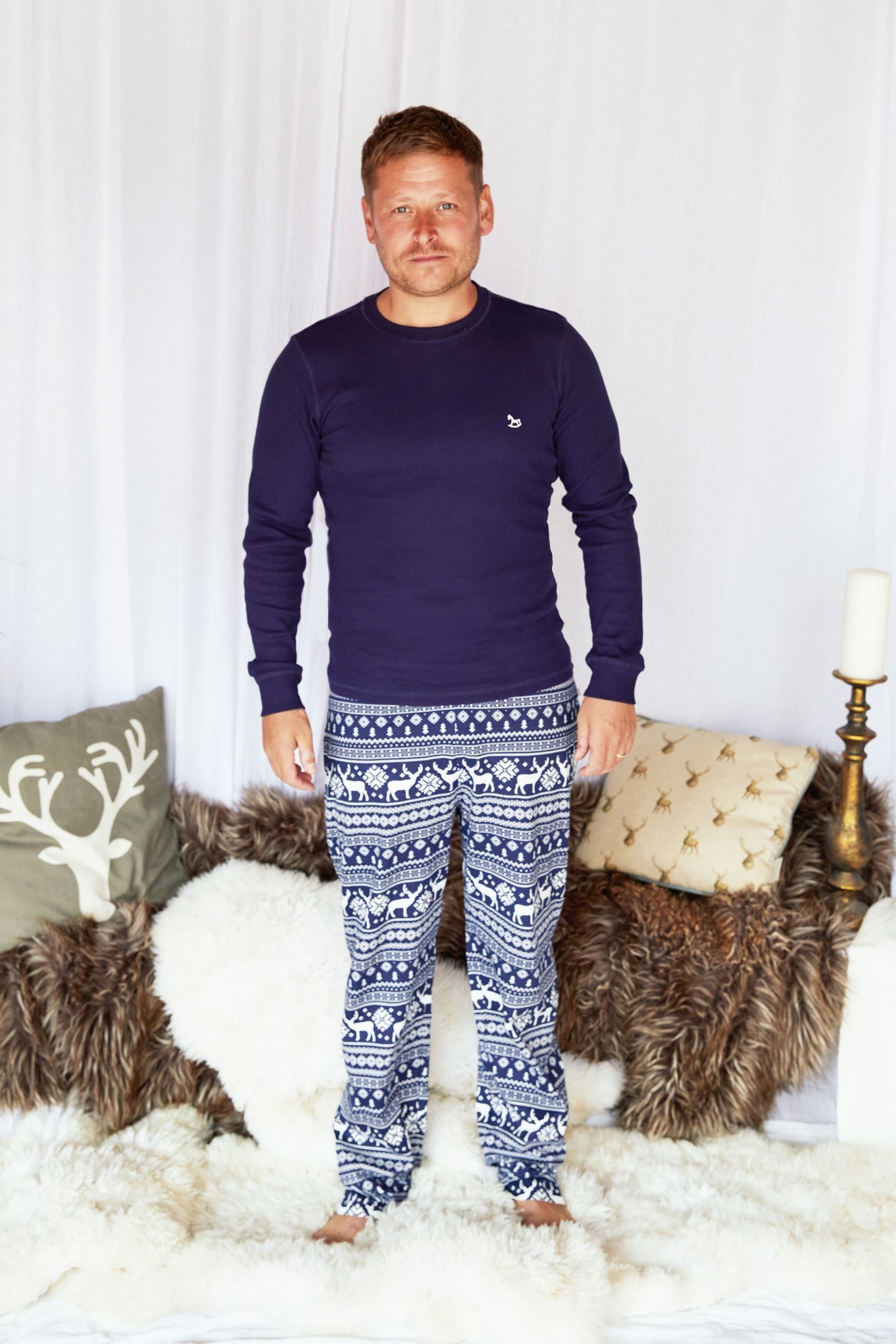 Mens reindeer pajama pants hotsell