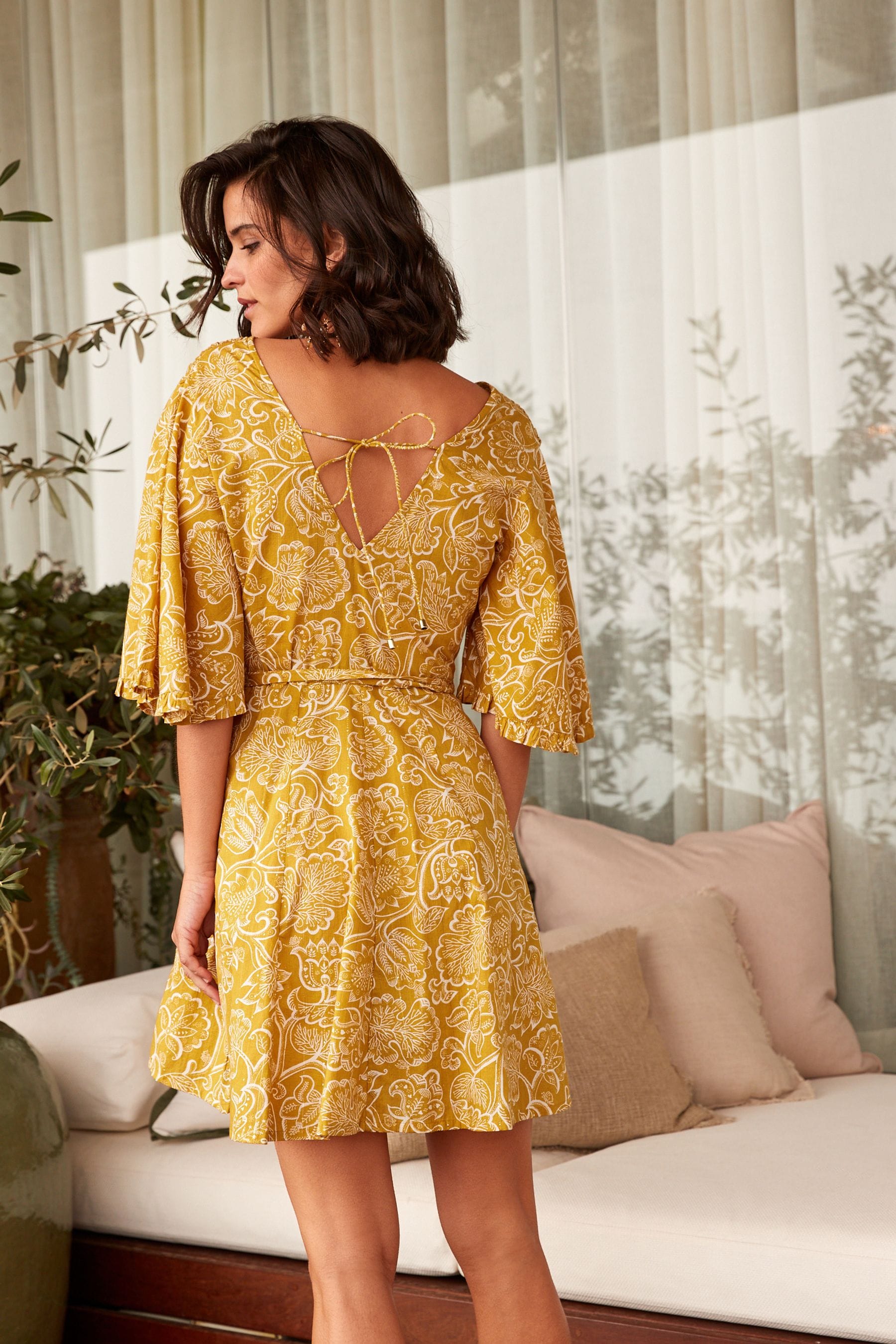 Yellow paisley dress online