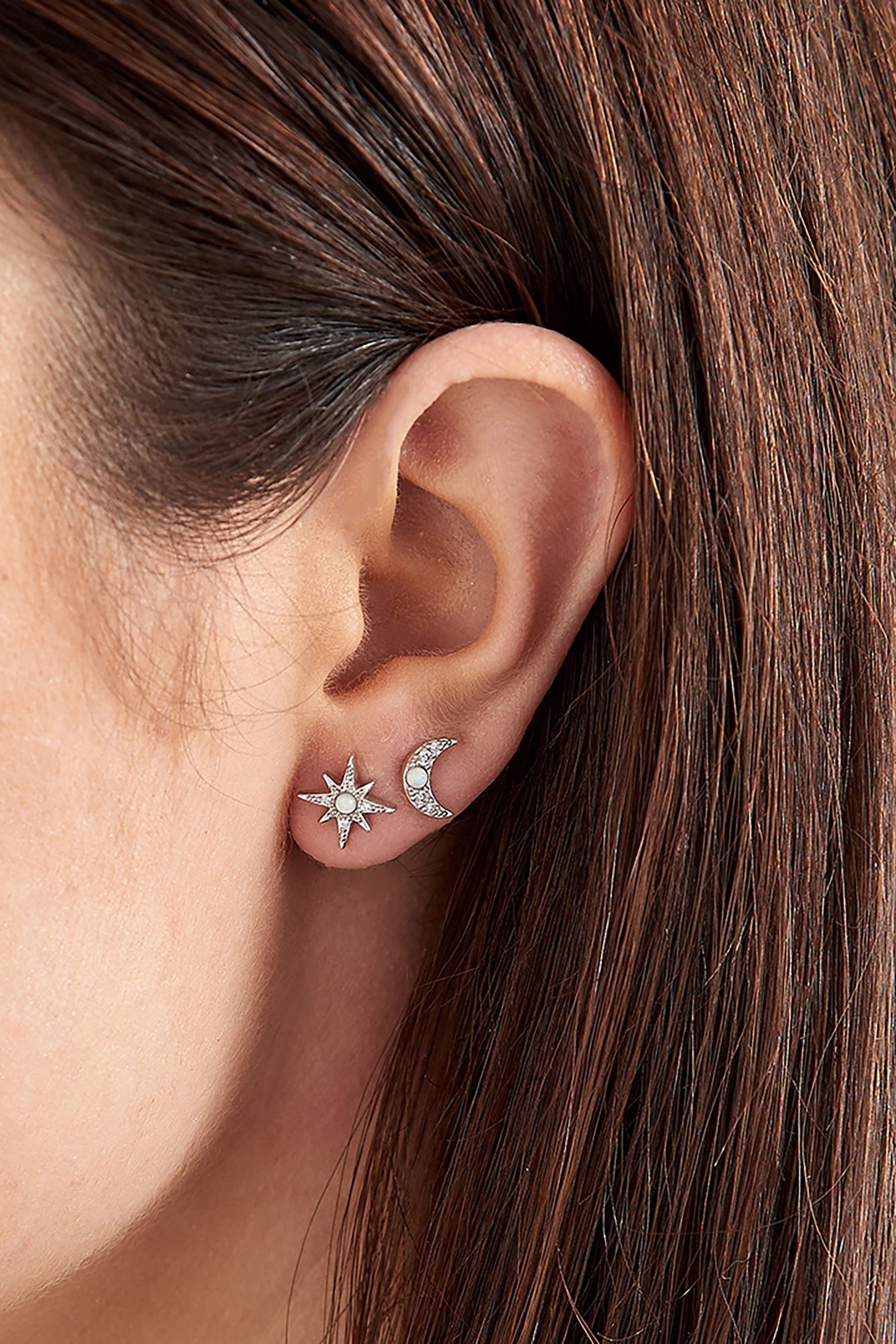 Olivia burton stud earrings hotsell