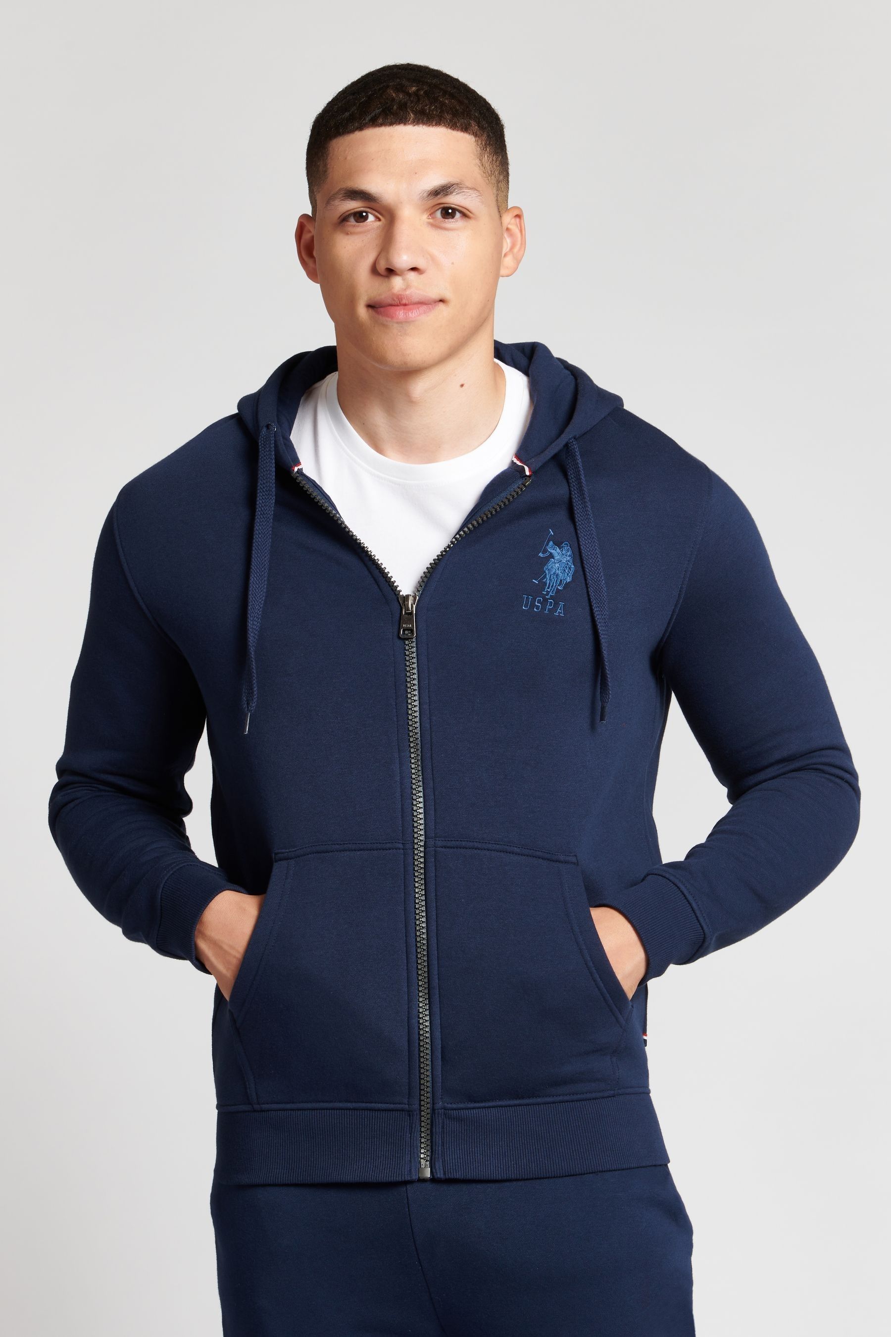 Uspa blazers top