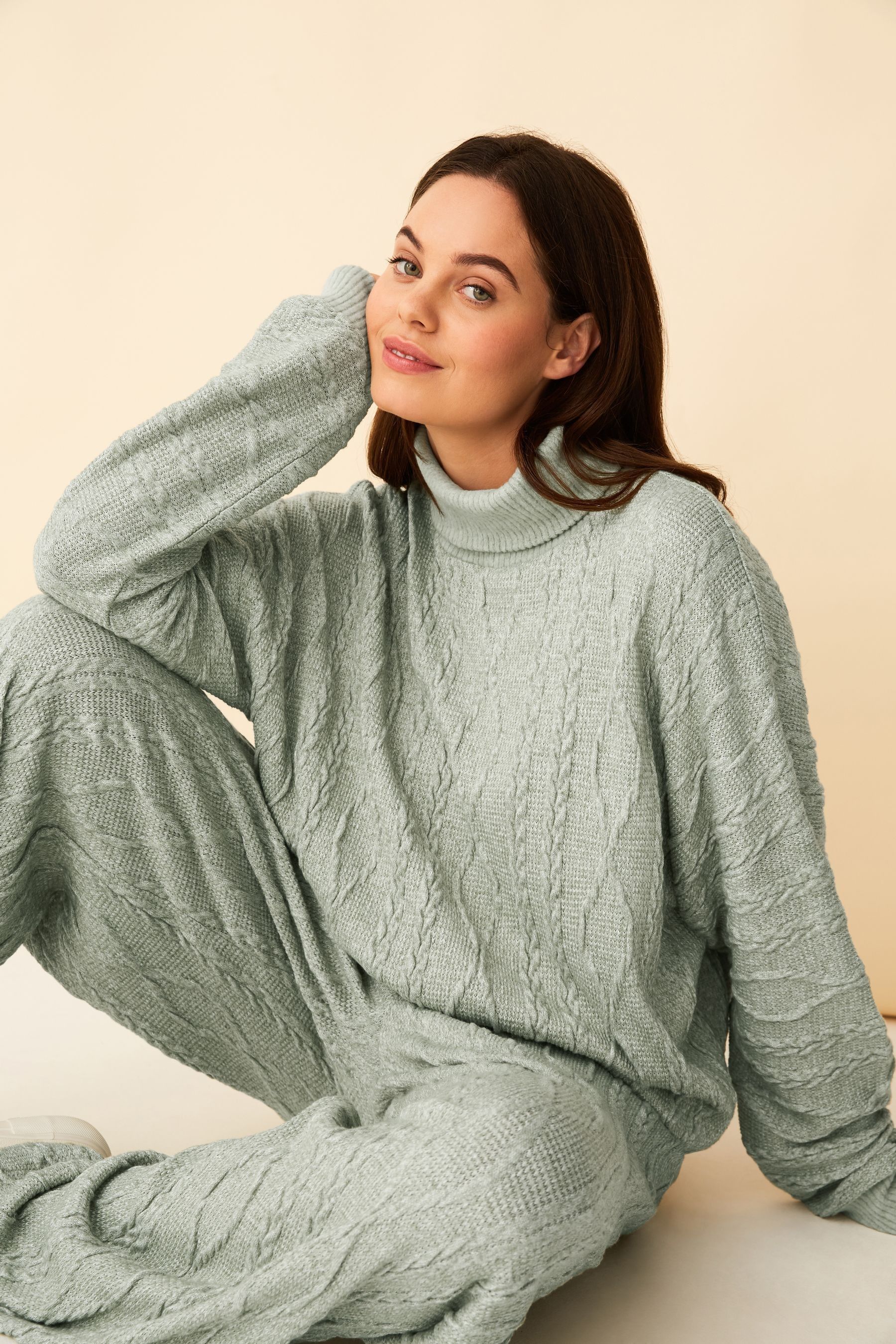 F&f next online online