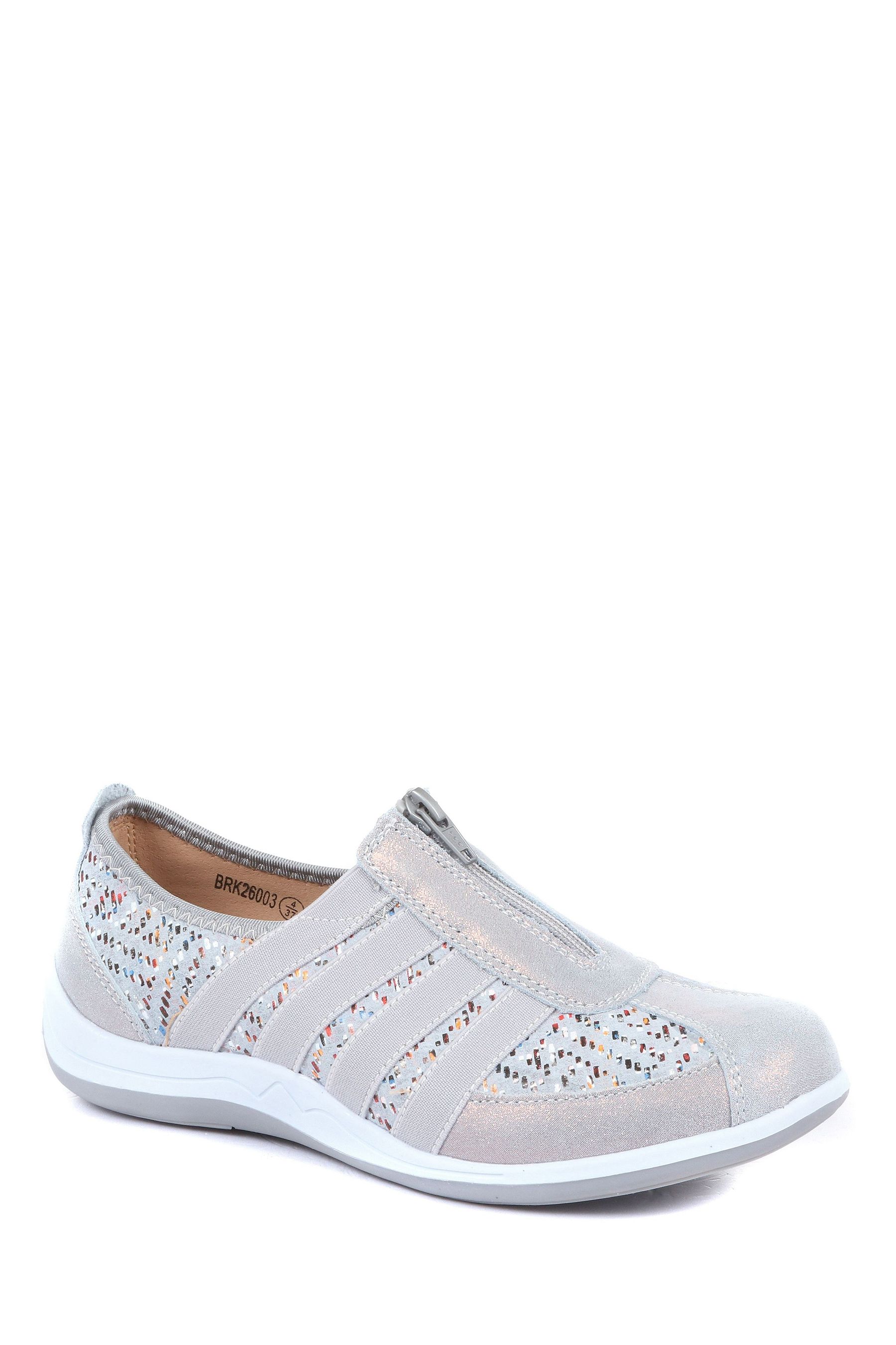 Pavers ladies trainers store