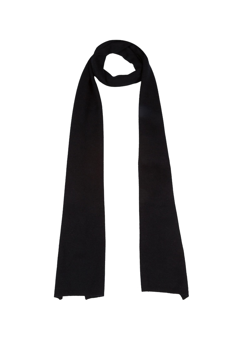 Pure Luxuries London Bristol 100% Merino Wool Scarf - Image 1 of 4