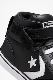 Converse Black/White Pro Blaze Youth Trainers - Image 7 of 7