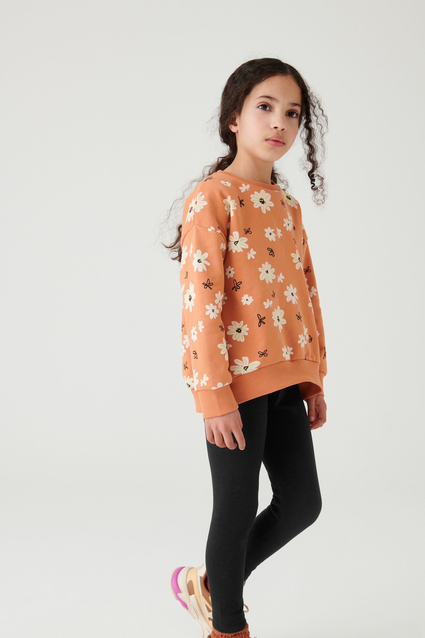 Little girls fleece lined leggings top