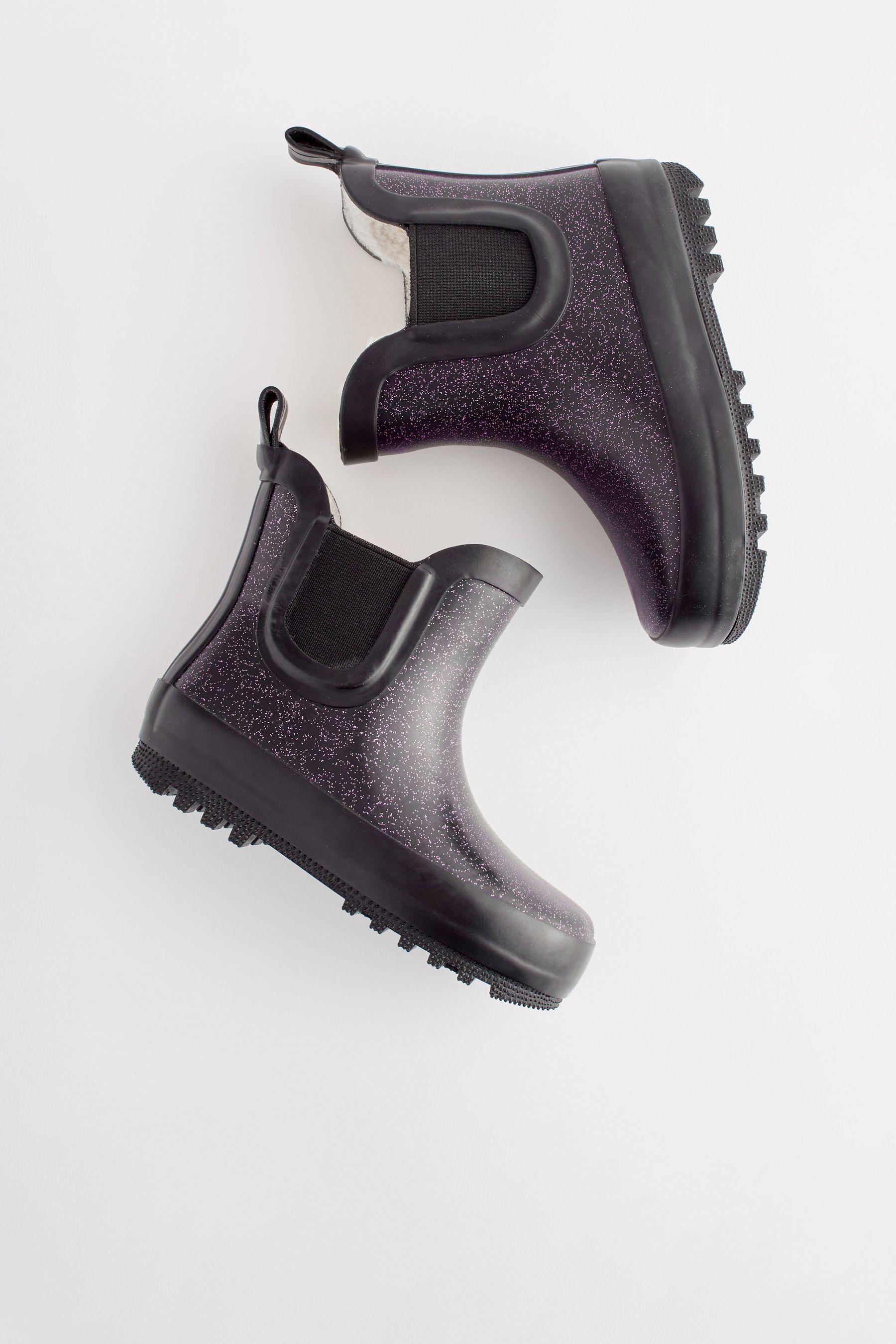 Black chelsea welly boots on sale