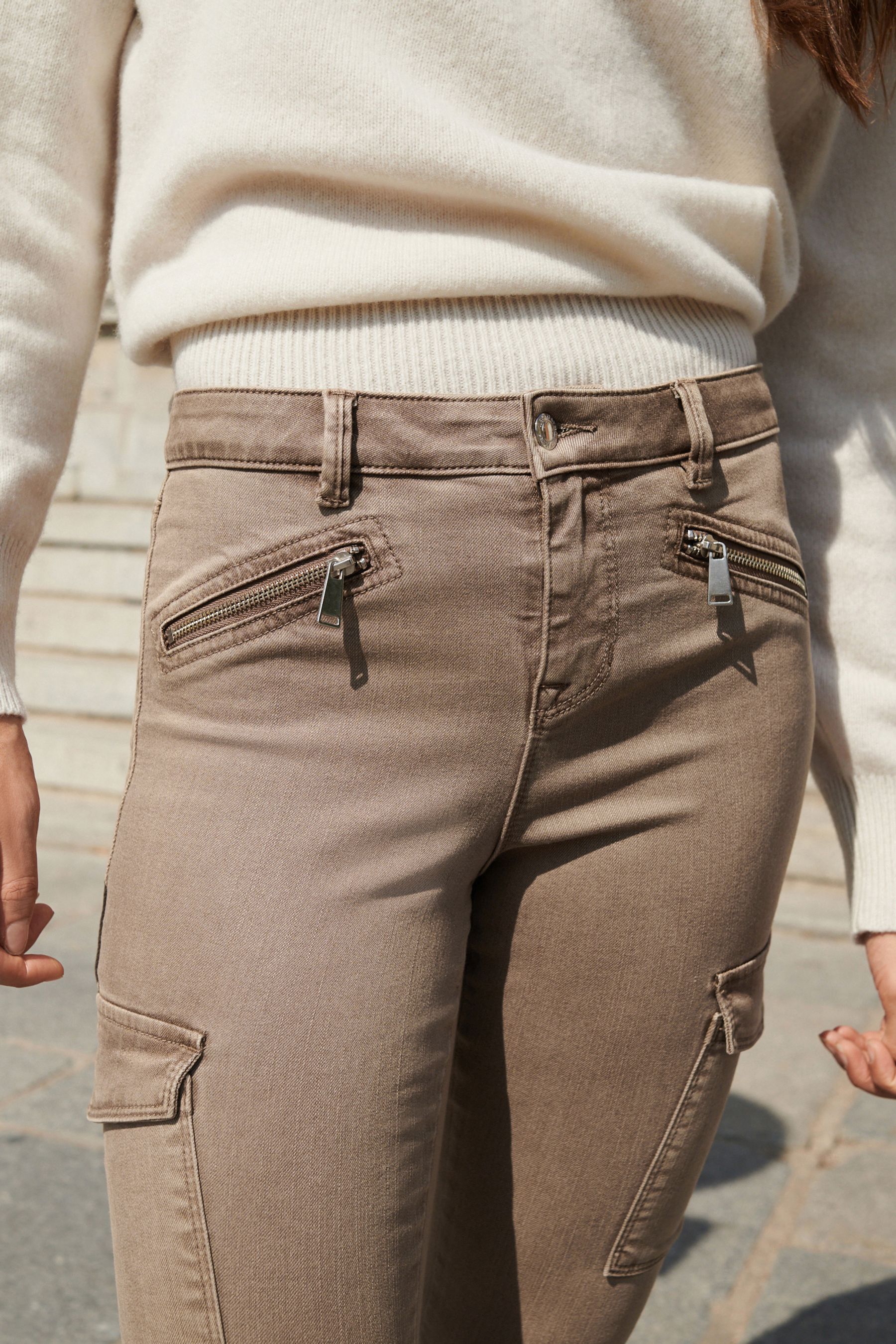 Khaki cargo skinny jeans store