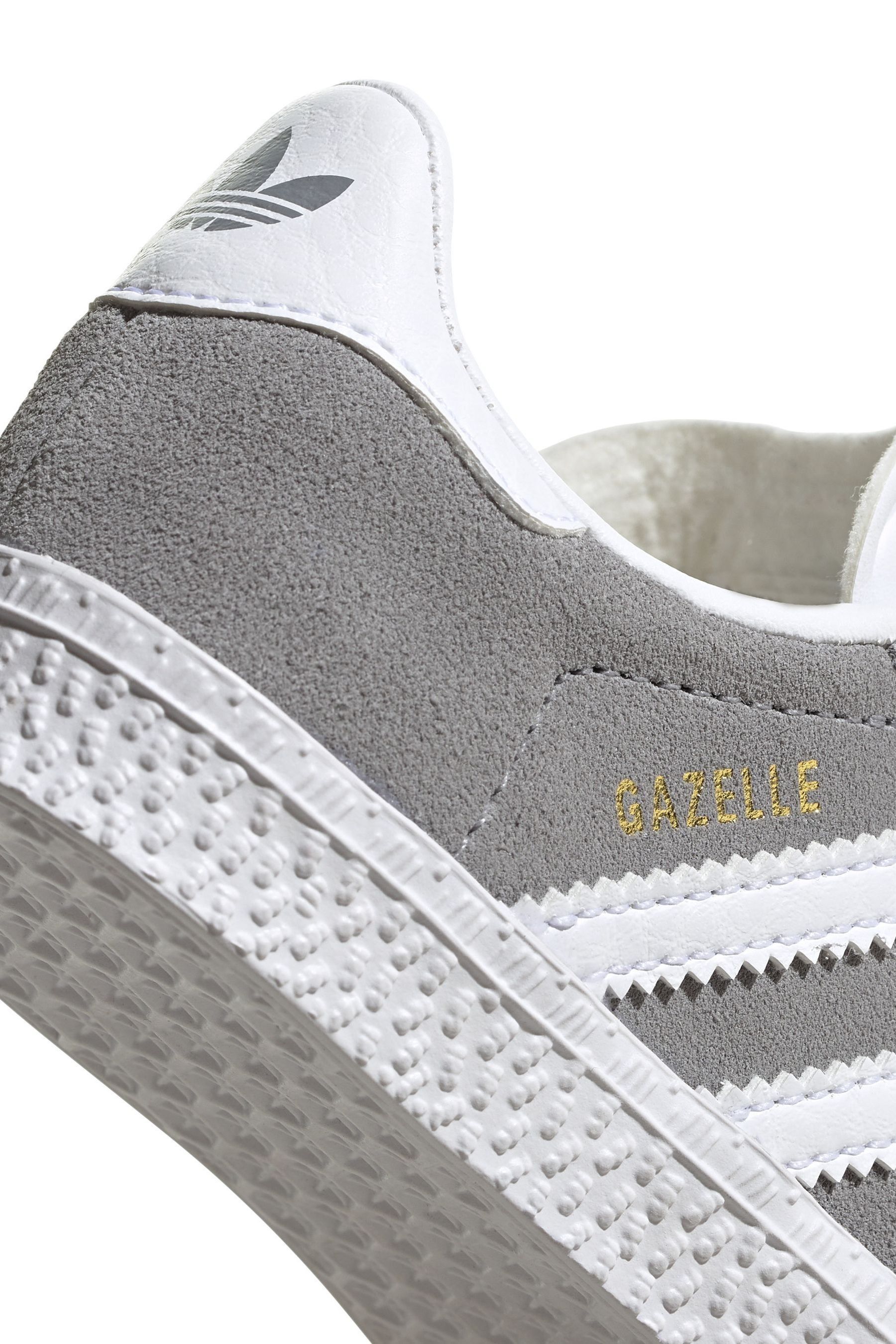 Infant grey gazelles outlet