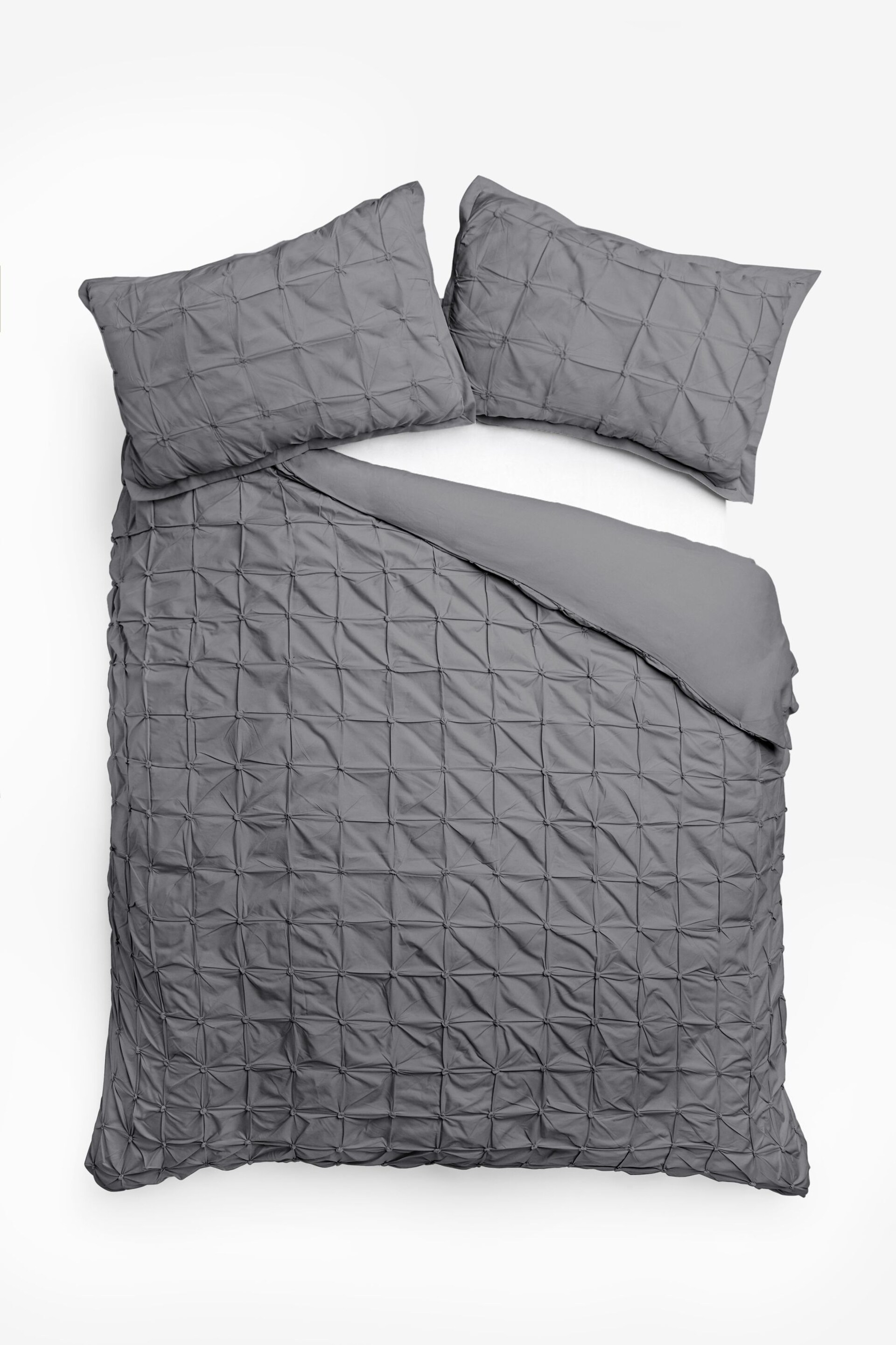 Charcoal Grey Textured Pleats Duvet Cover And Pillowcase Set - Image 4 of 6