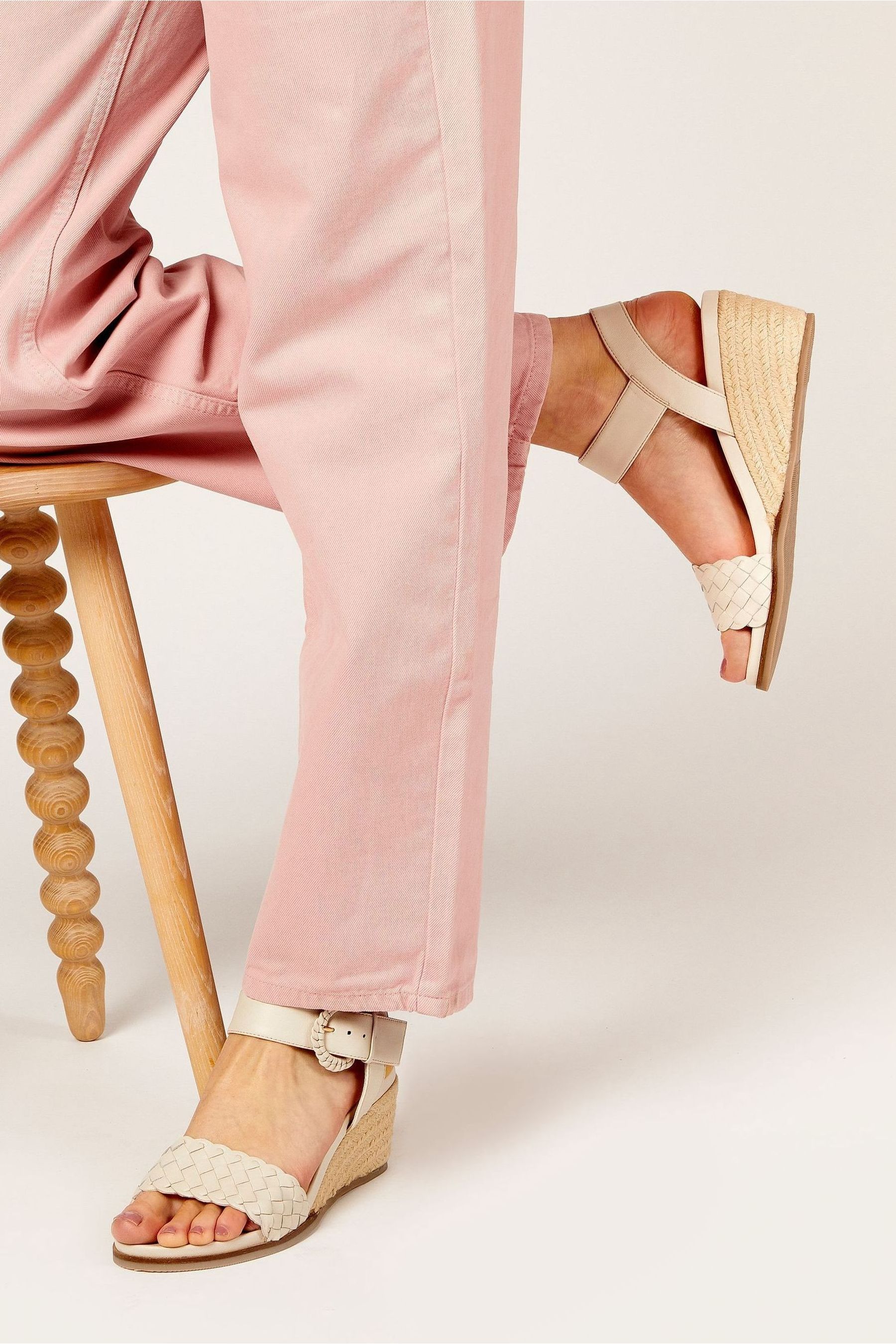Ladies white leather wedge sandals new arrivals