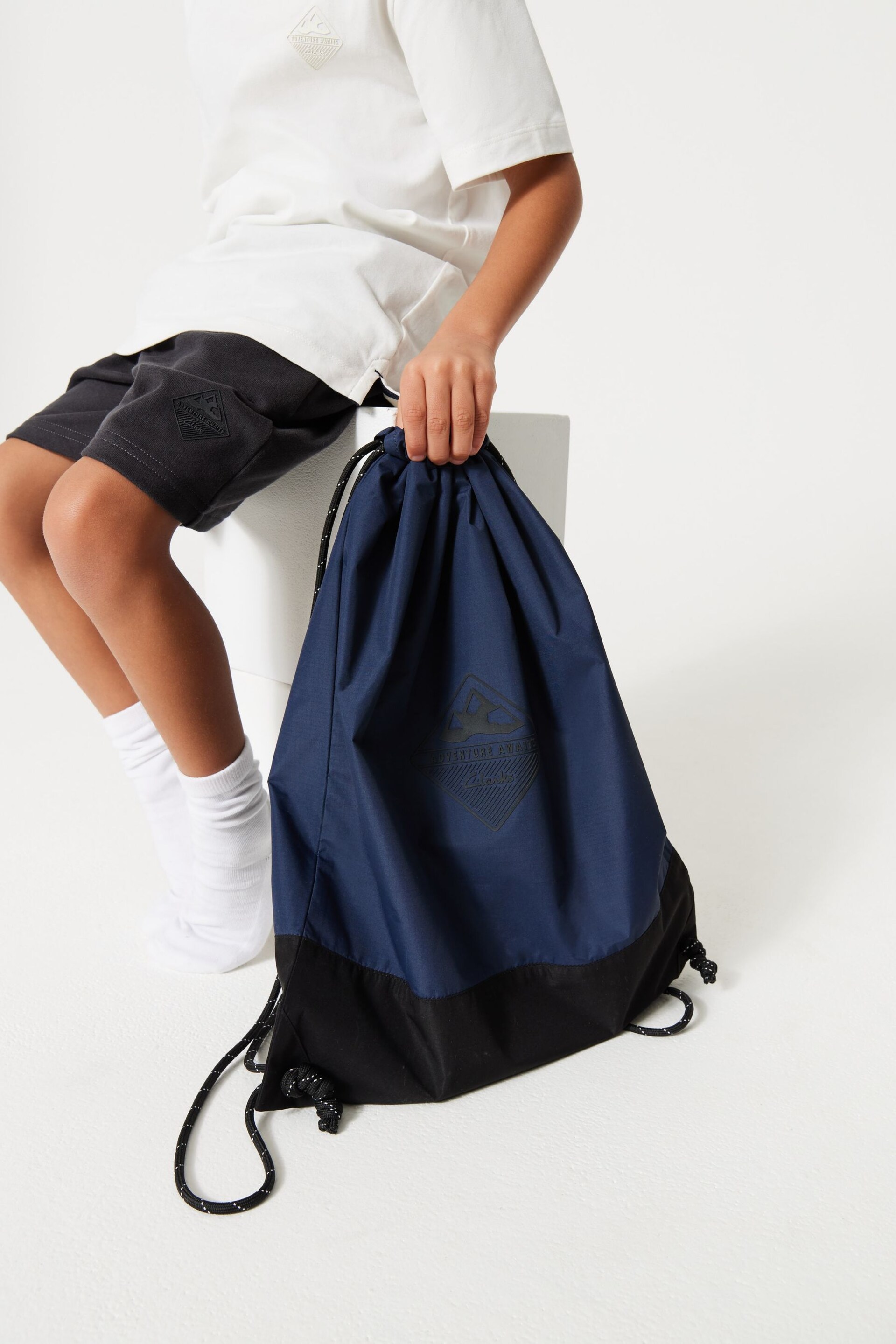 Clarks Multi Boys T-Shirt, Shorts and Bag PE Kit - Image 4 of 10