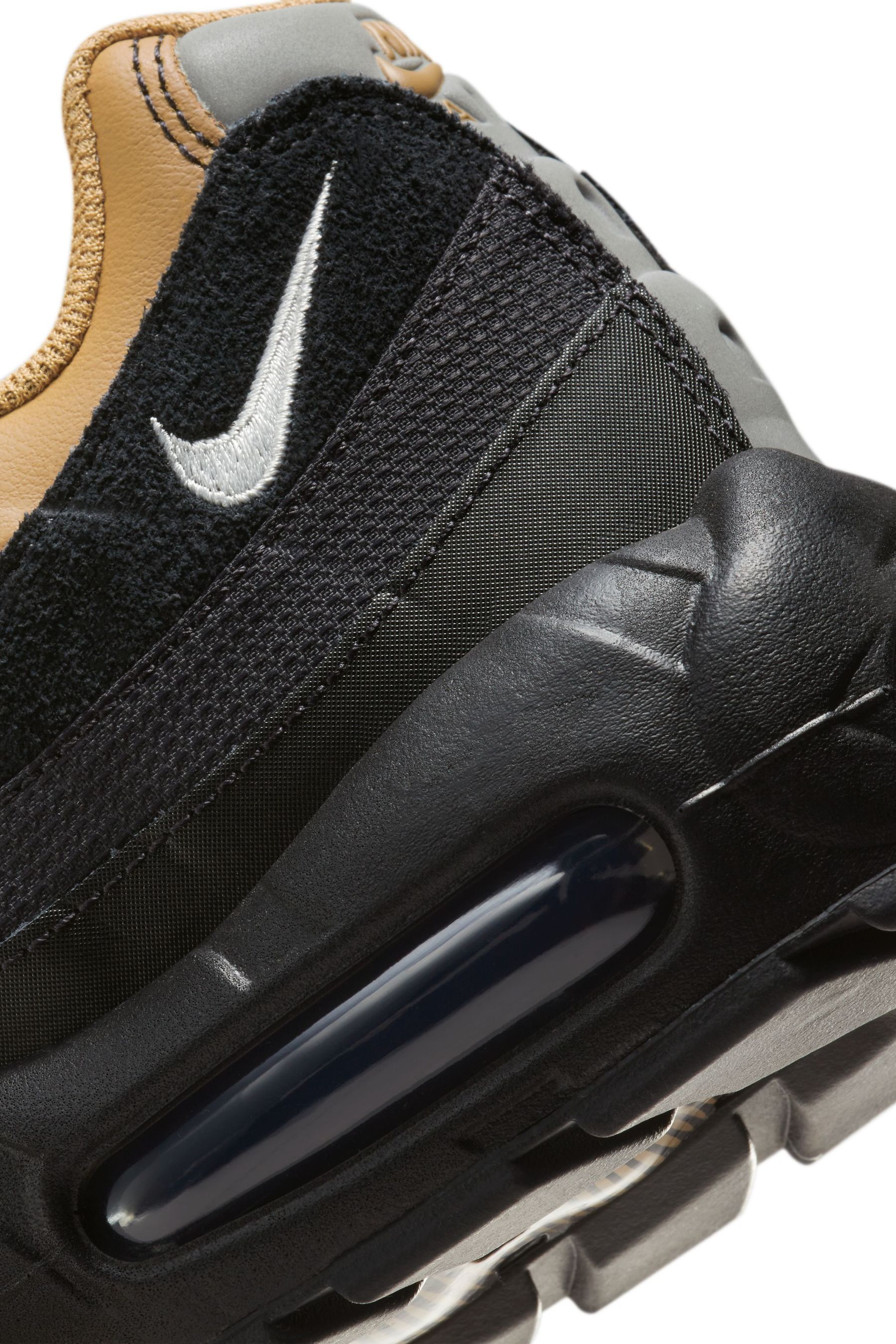 Nike 95 gold and black clearance