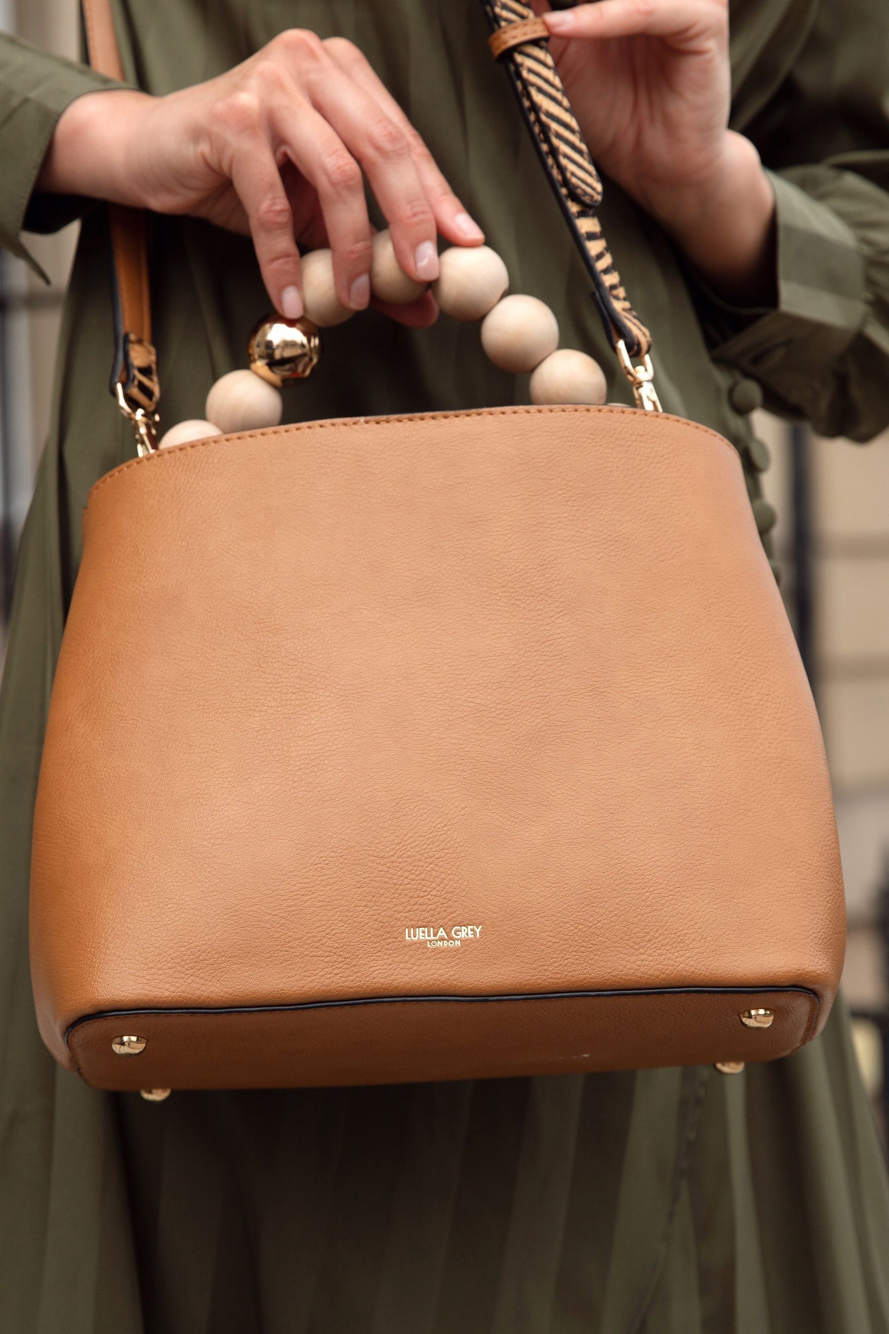 Matilda bucket bag discount