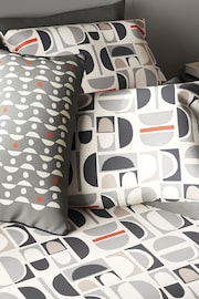 Helena Springfield Scarlet/Neutrals Voss Duvet 100% Cotton Cover and Pillowcase Set - Image 4 of 4