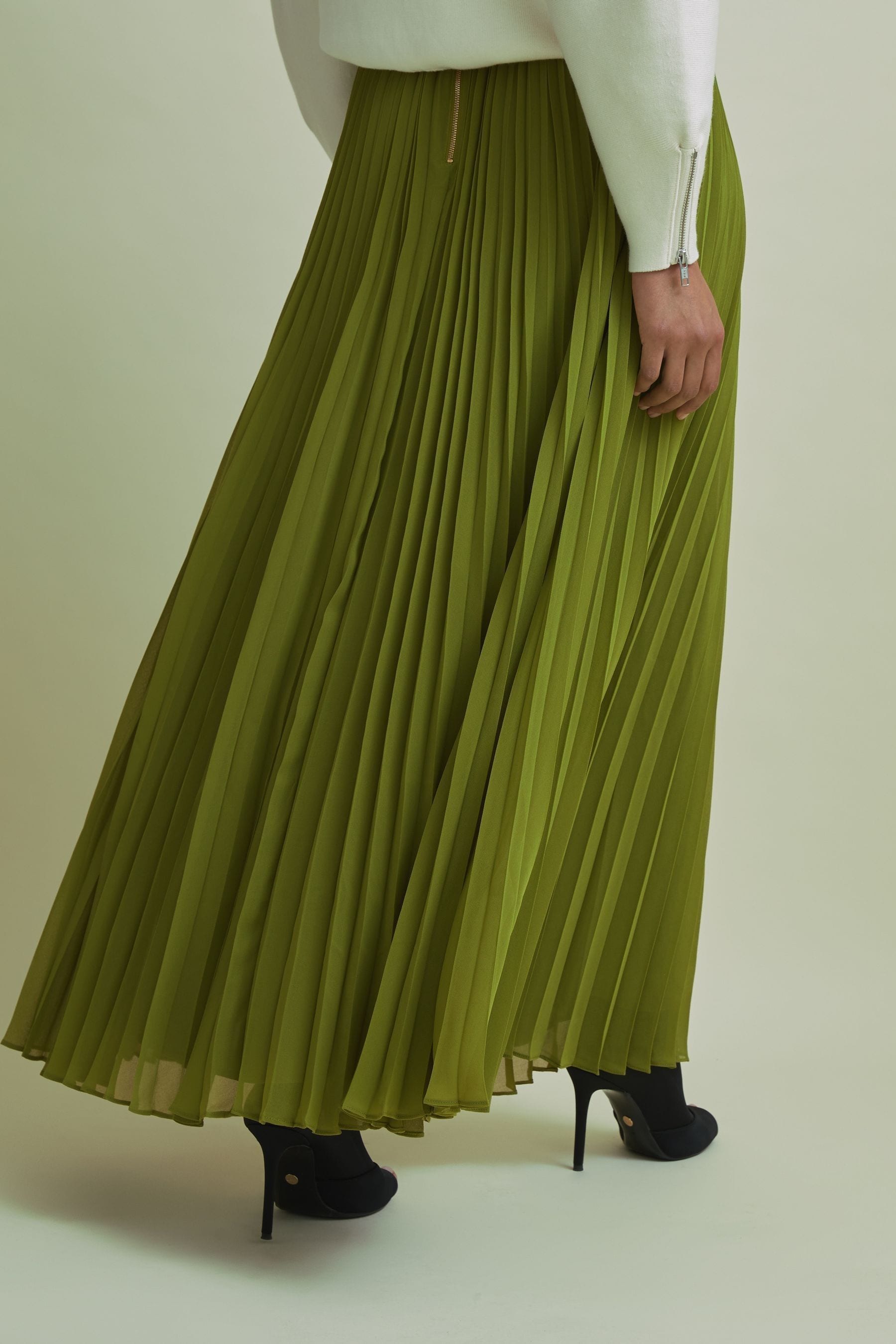Florere Pleated Maxi Skirt