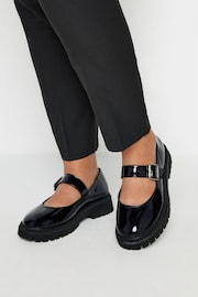 Yours Curve Black Patent Chunky Mary Jane Shoes In An Extra Wide EEE Fit - Image 5 of 5