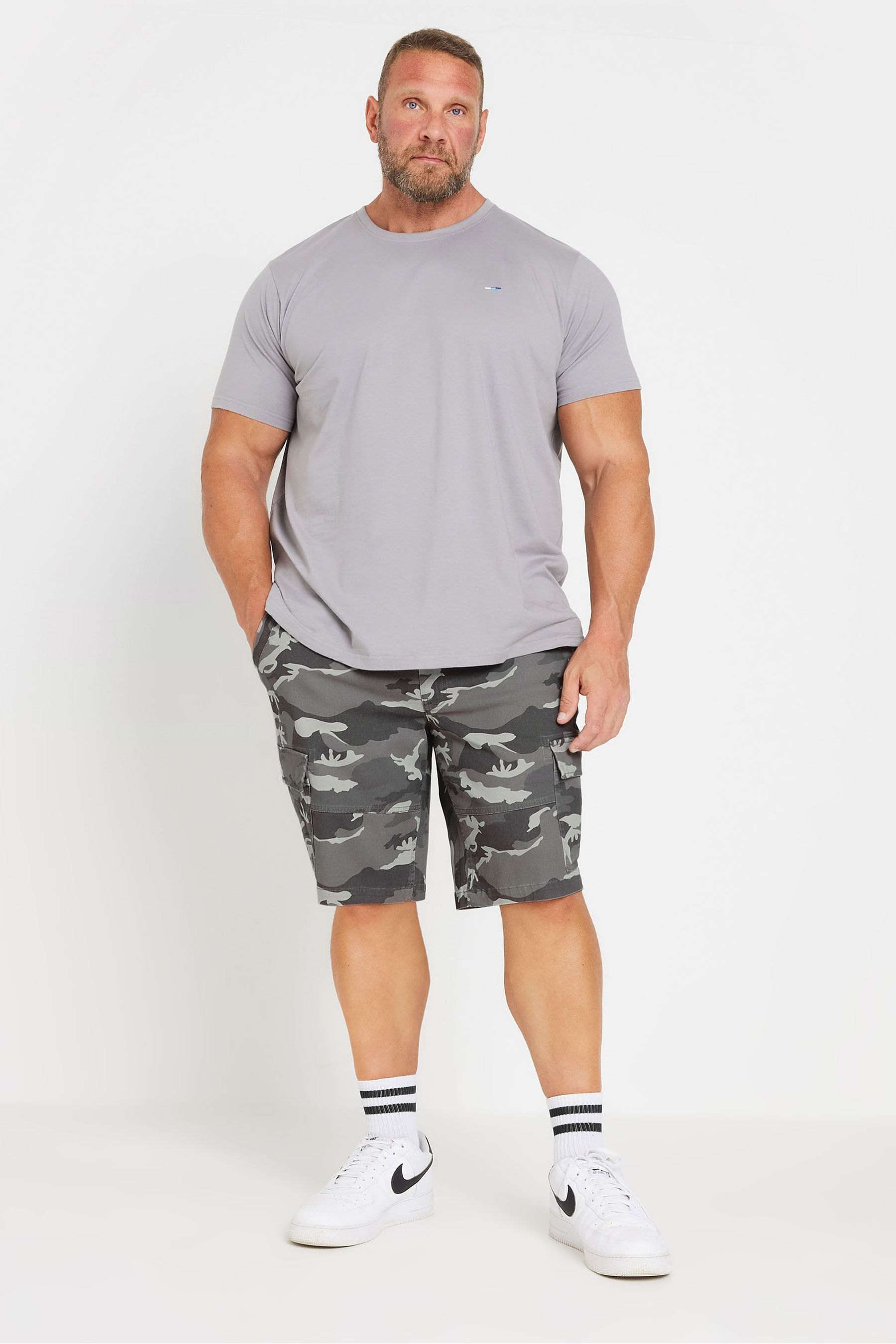Grey camo cargo shorts store