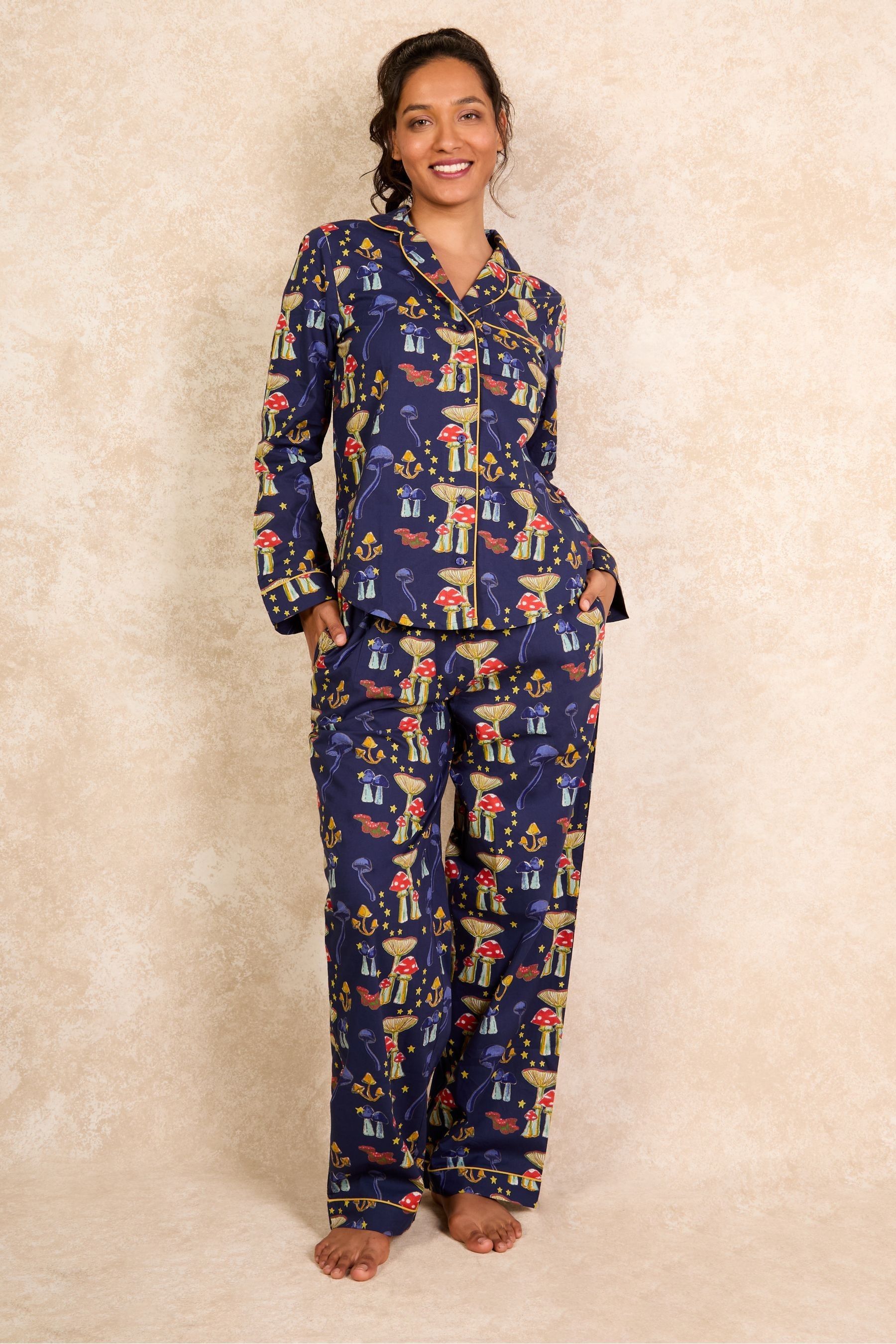 Traditional pjs womens outlet