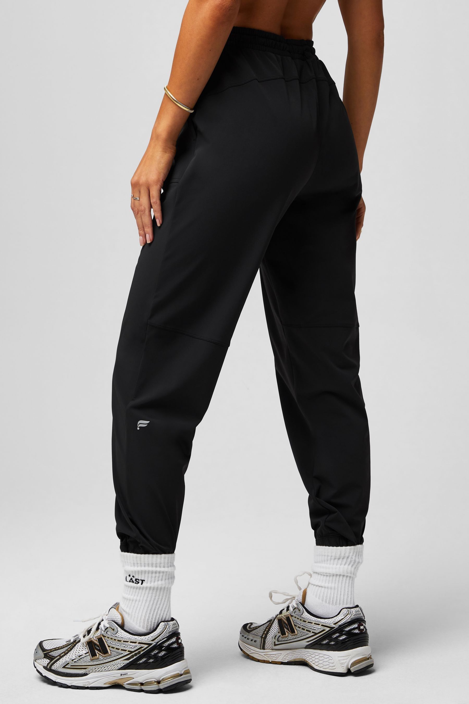 Fabletics joggers 2025