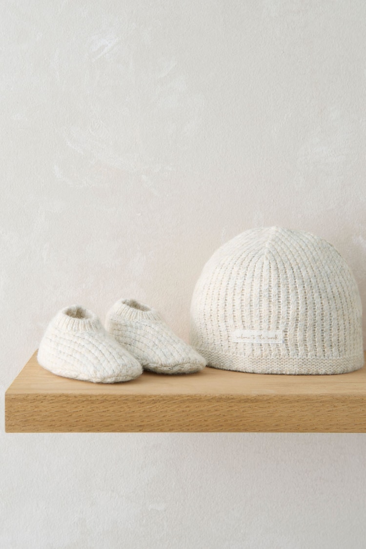 Mamas & Papas Welcome To The World Knitted Brown Hat And Booties Set - Image 1 of 5