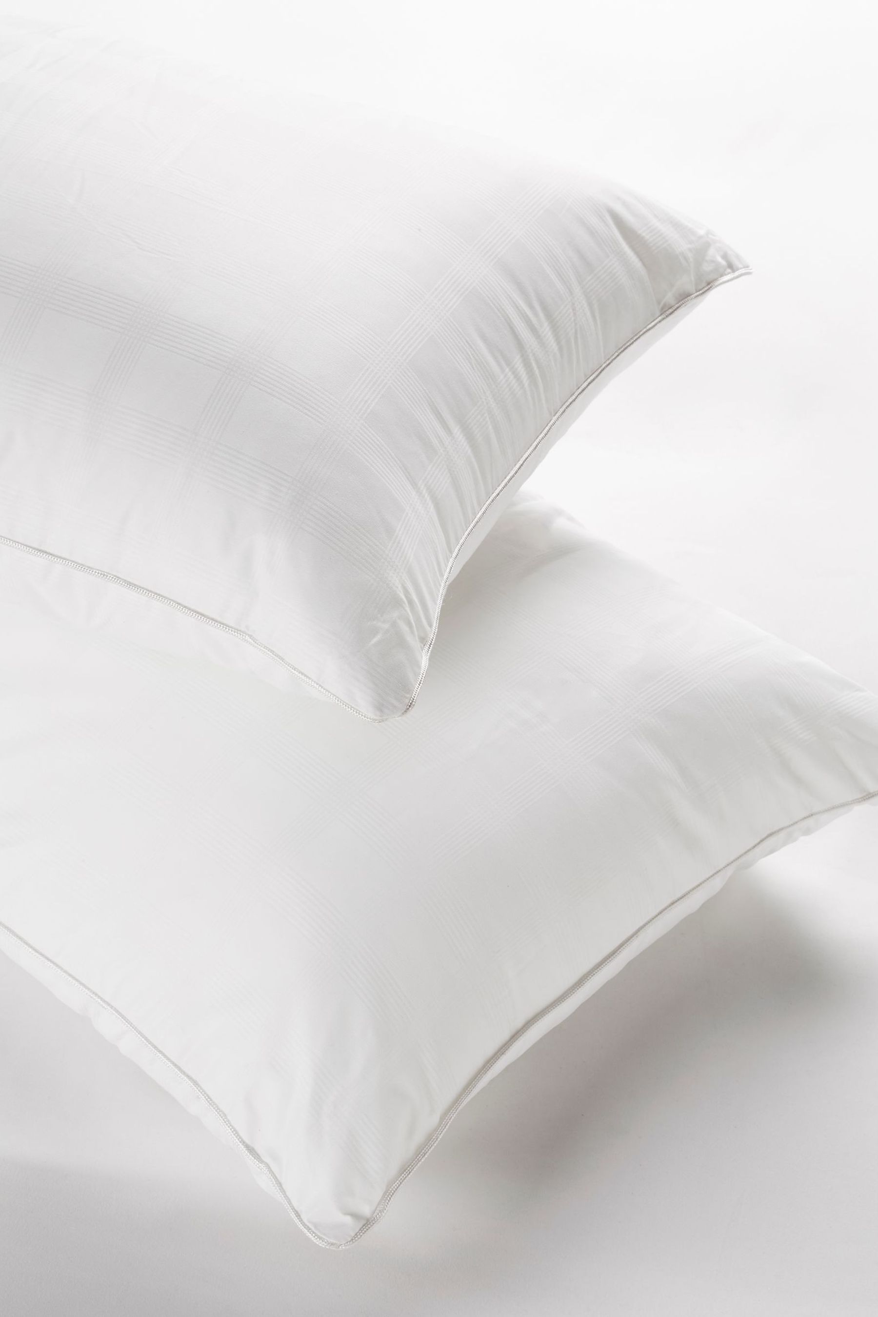 Set of 2 Feels Like Down Medium Pillows