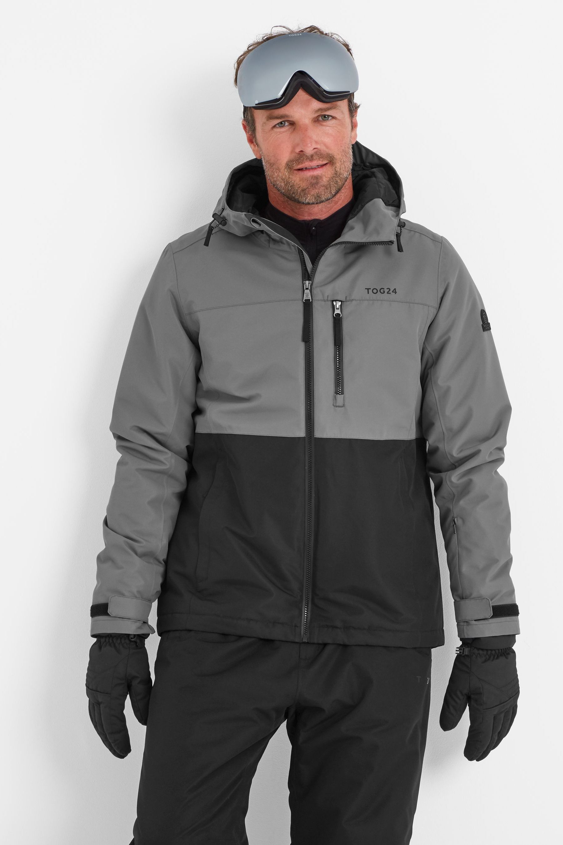 Tog ski wear new arrivals