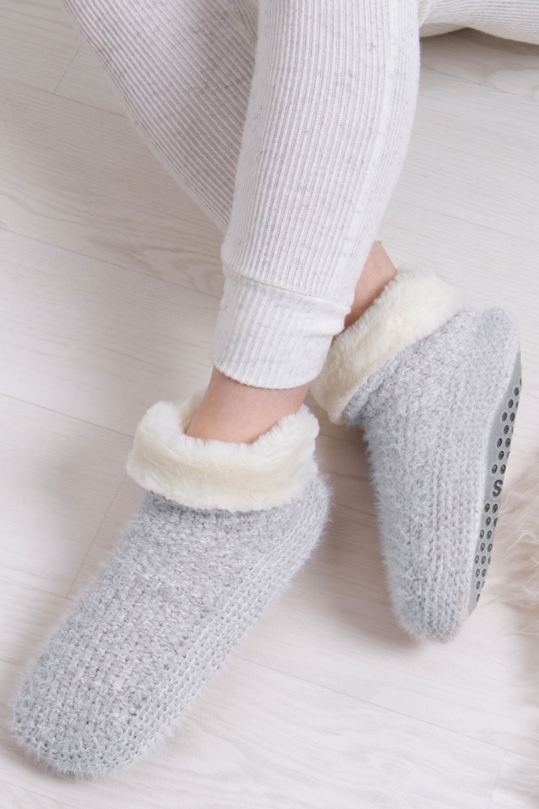 Totes slippers canada outlet