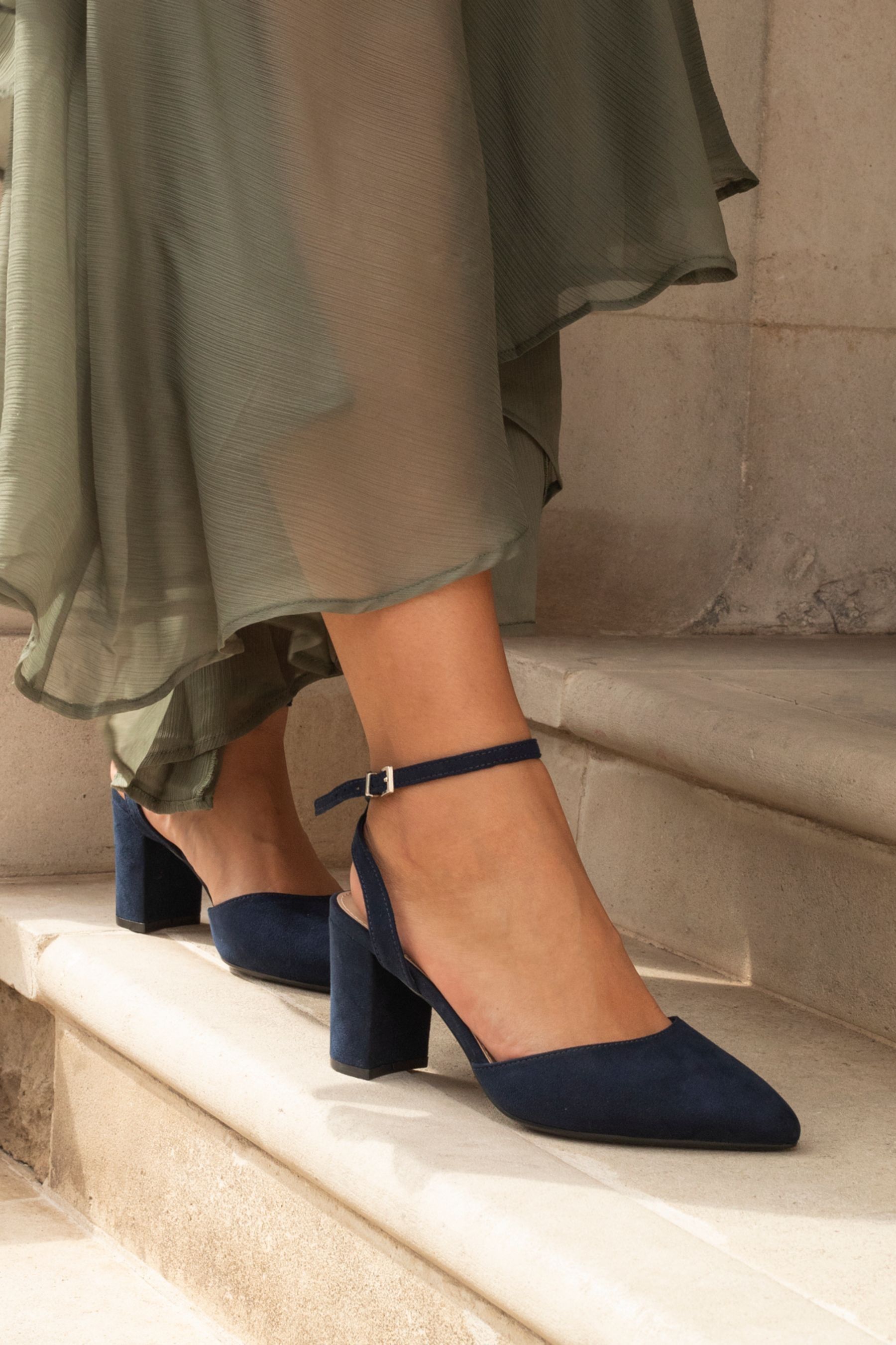 Next pointed shoes sale