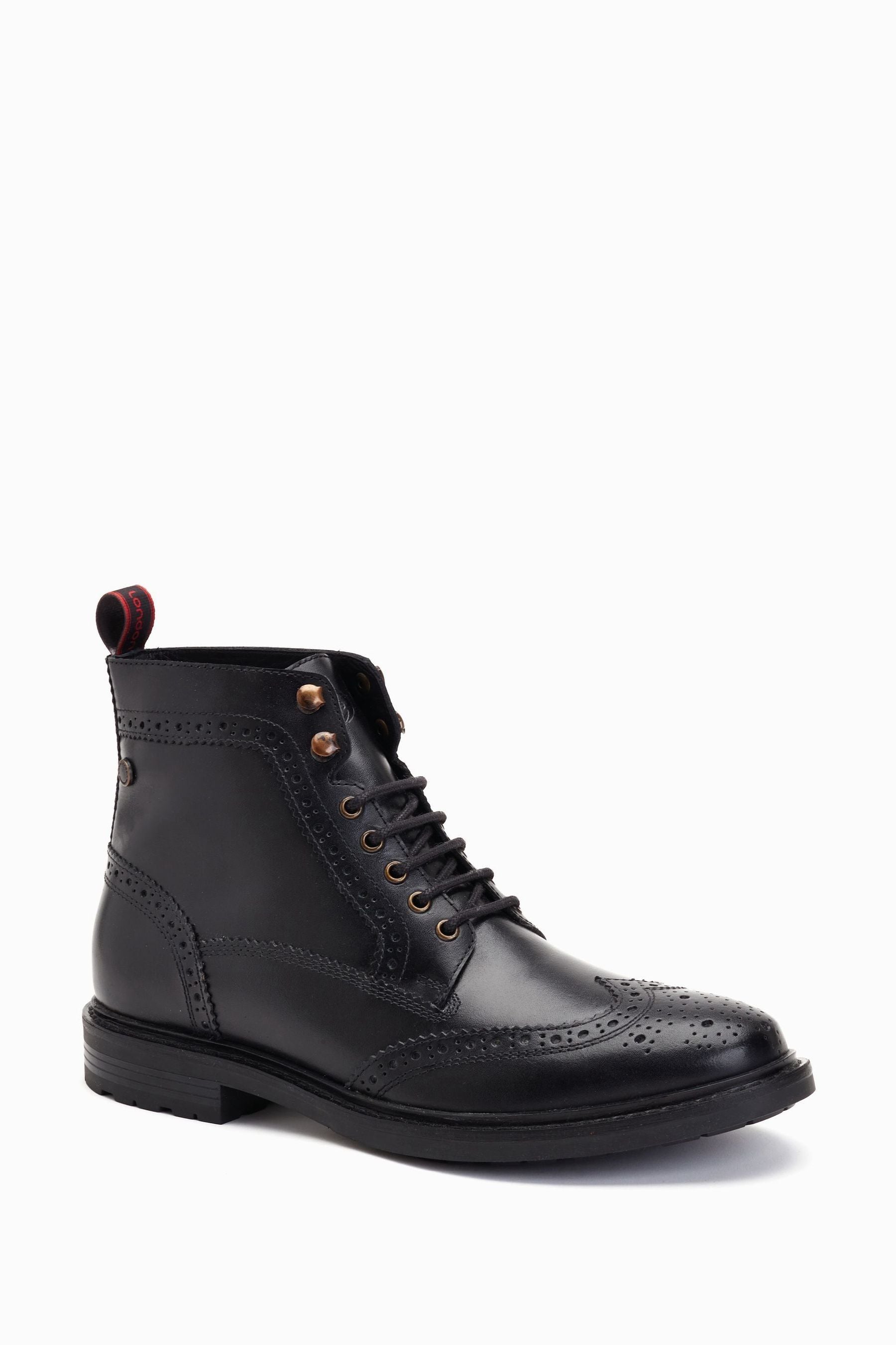 Base brogue boots 2025