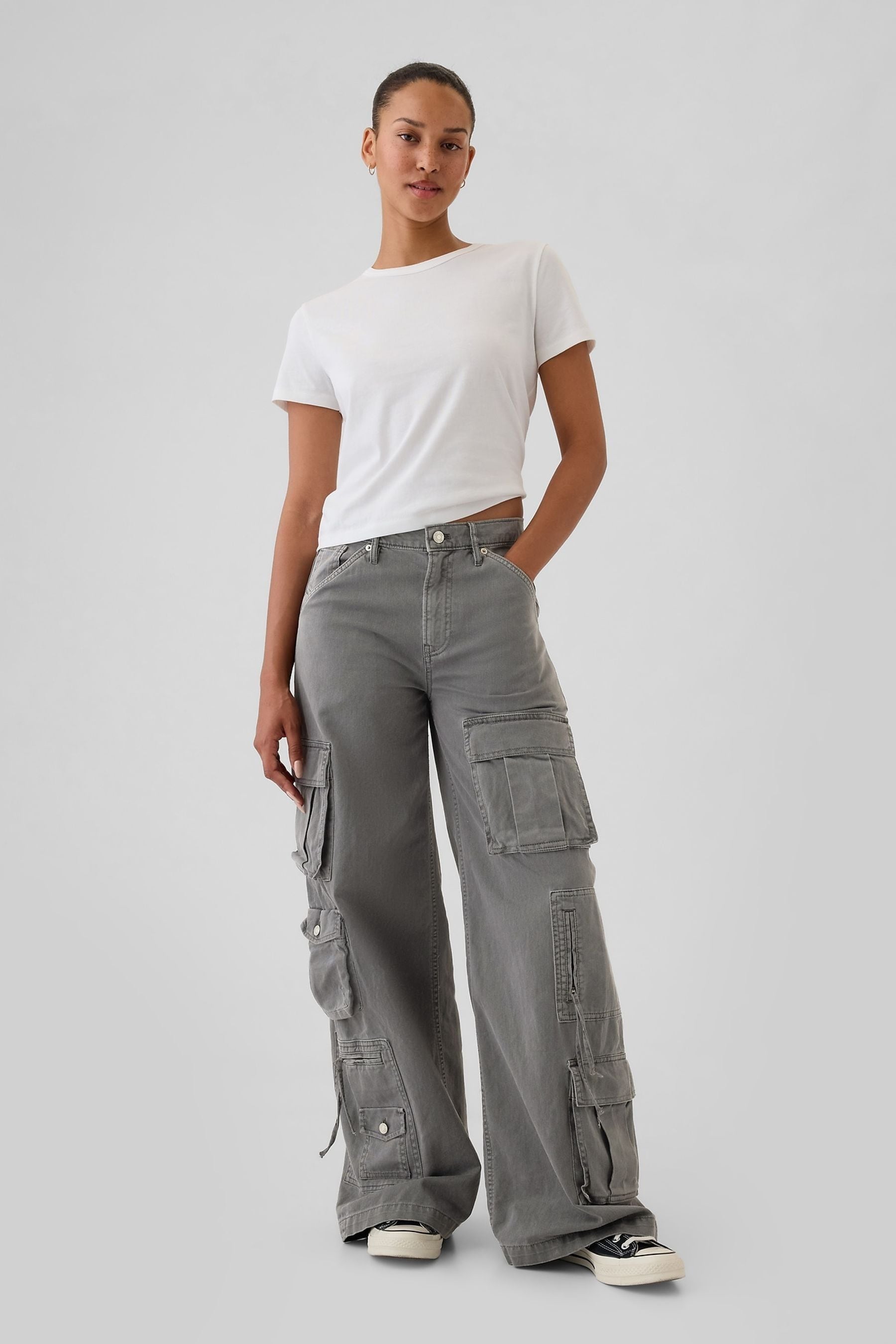 Women's gap cargo pants top