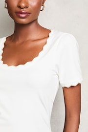 Lipsy Cream Scallop Trim Top - Image 4 of 4