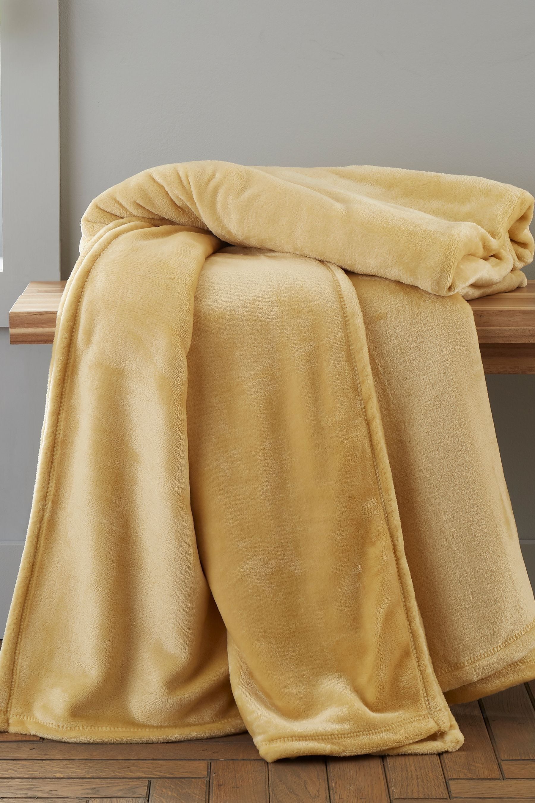 Catherine Lansfield Ochre Yellow Raschel Soft Velvet Touch Throw