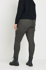 Yours Curve Grey Cargo Pocket Jeans - Image 3 of 5