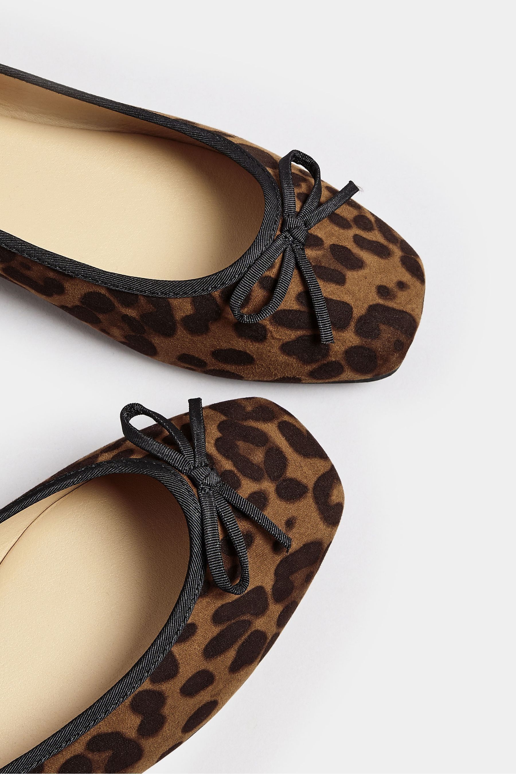 Leopard print pumps next hotsell