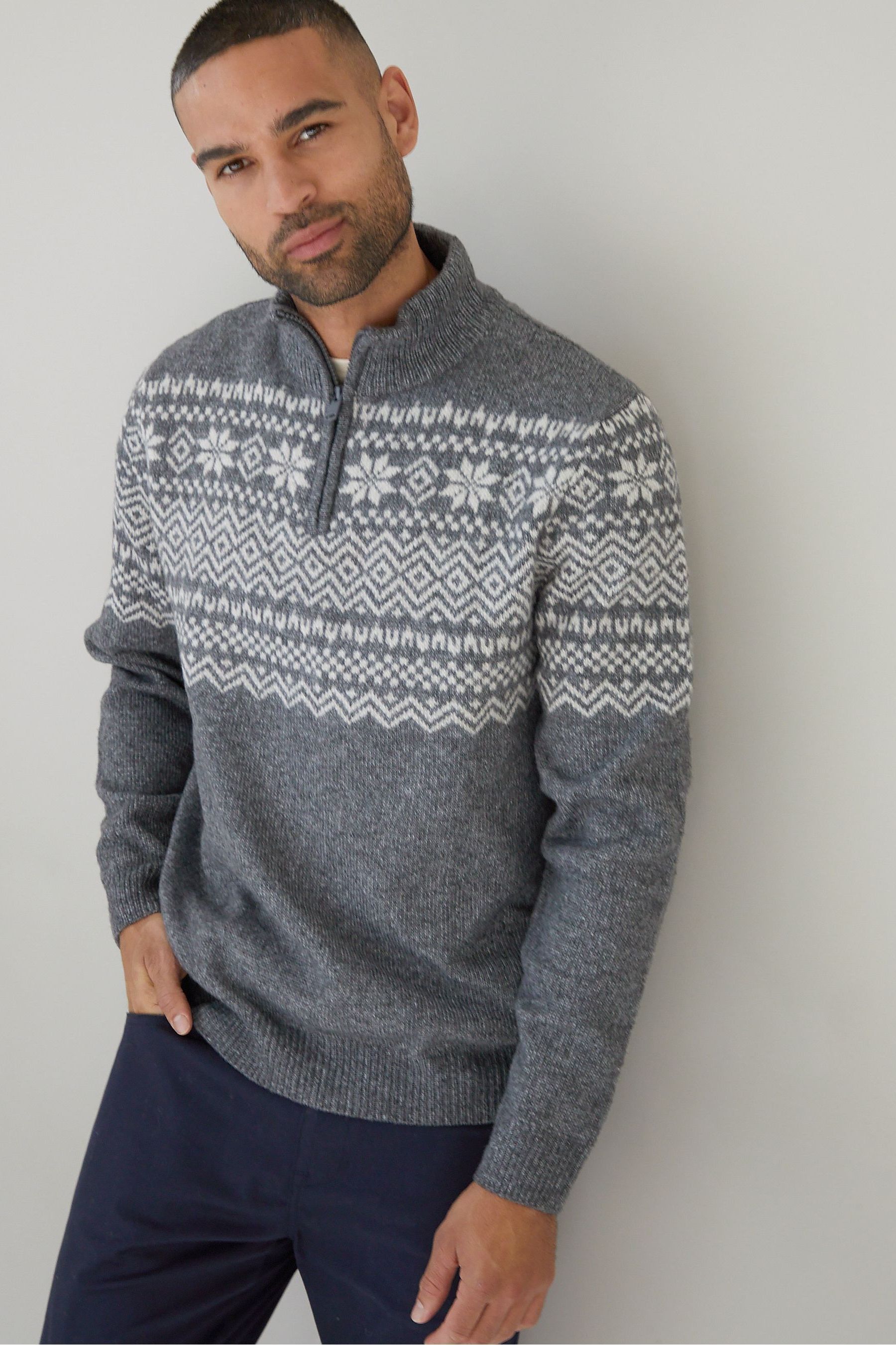 Quarter zip christmas sweater online