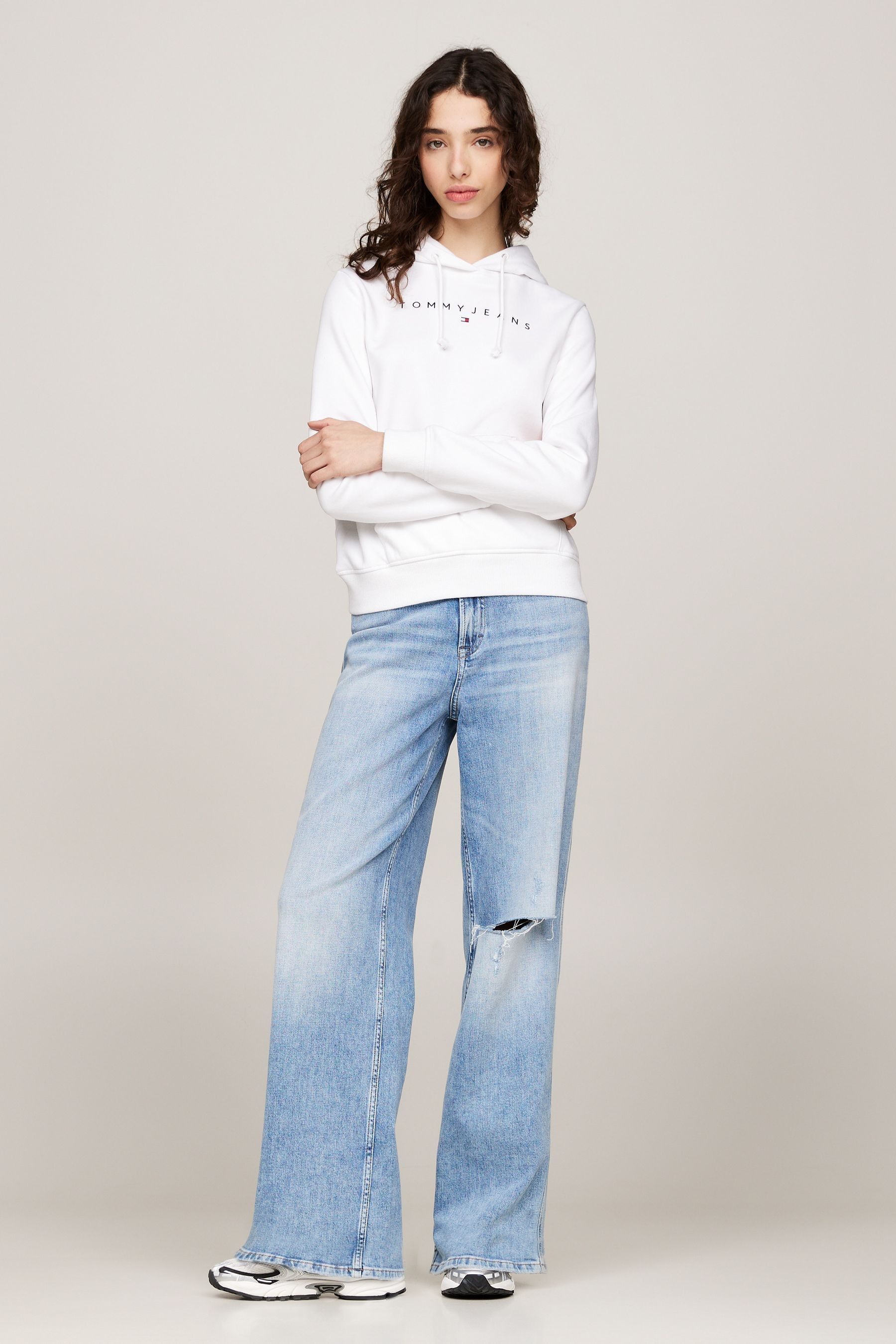 Tommy jeans white hoodie best sale