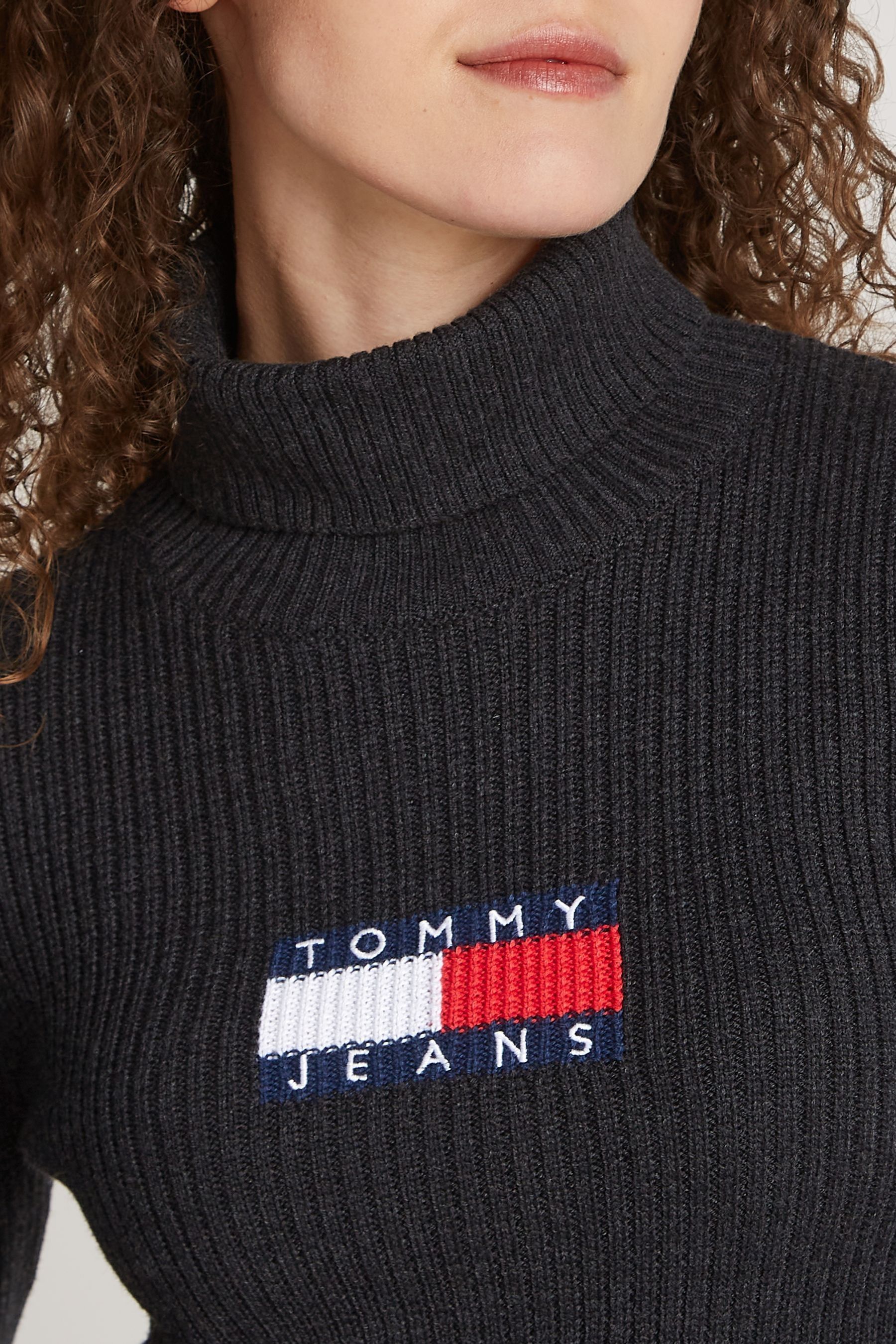 Tommy jeans logo turtleneck sweater discount
