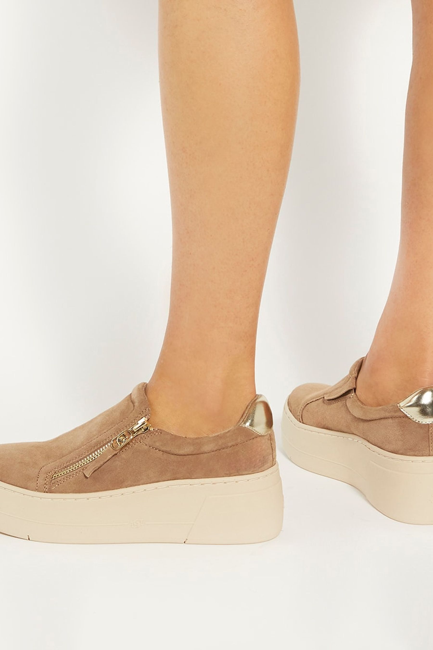 Acheter Brun Dune London Episodic 2 Flatform Slip On Trainers from Next Luxembourg