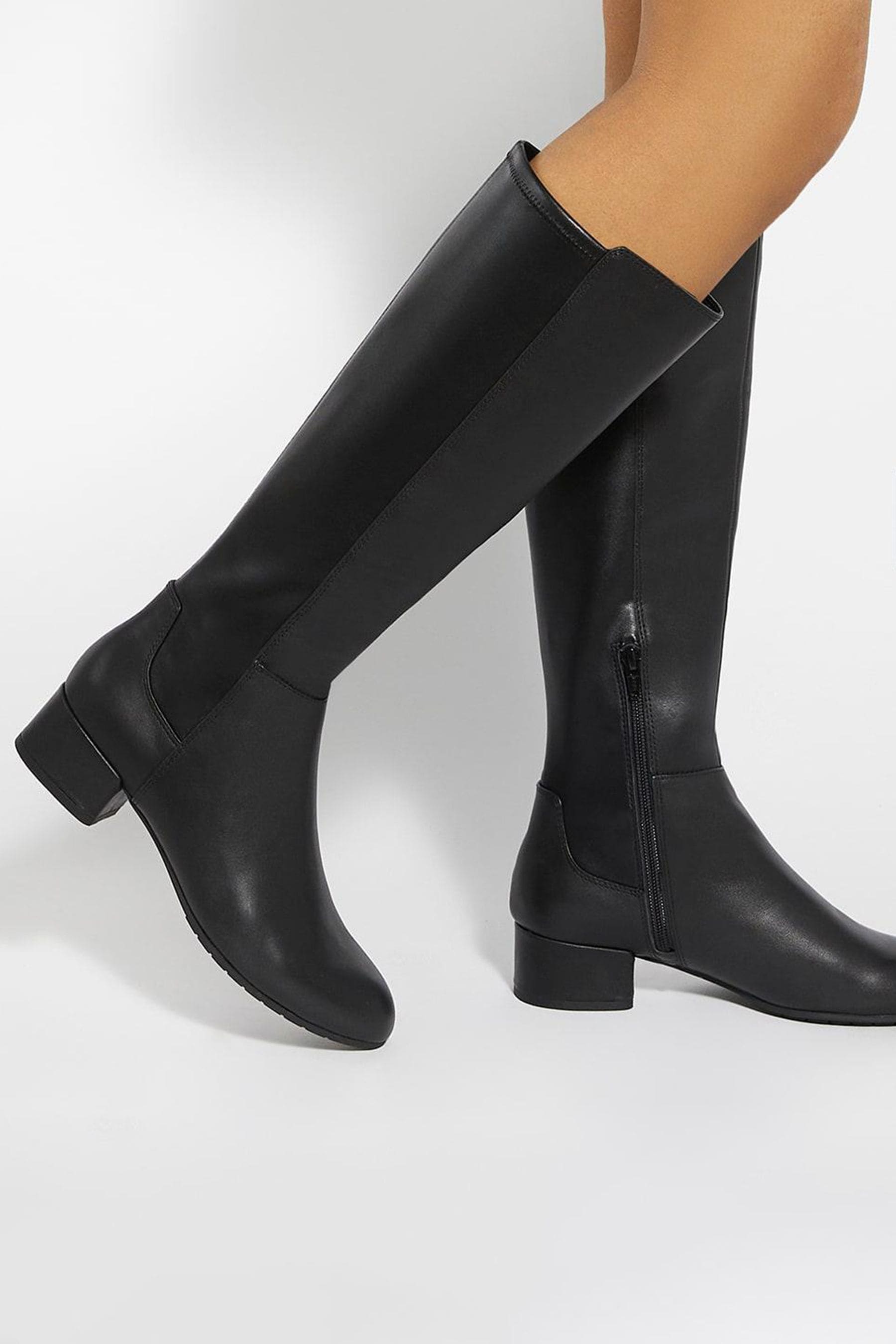 Smart wellington boots top