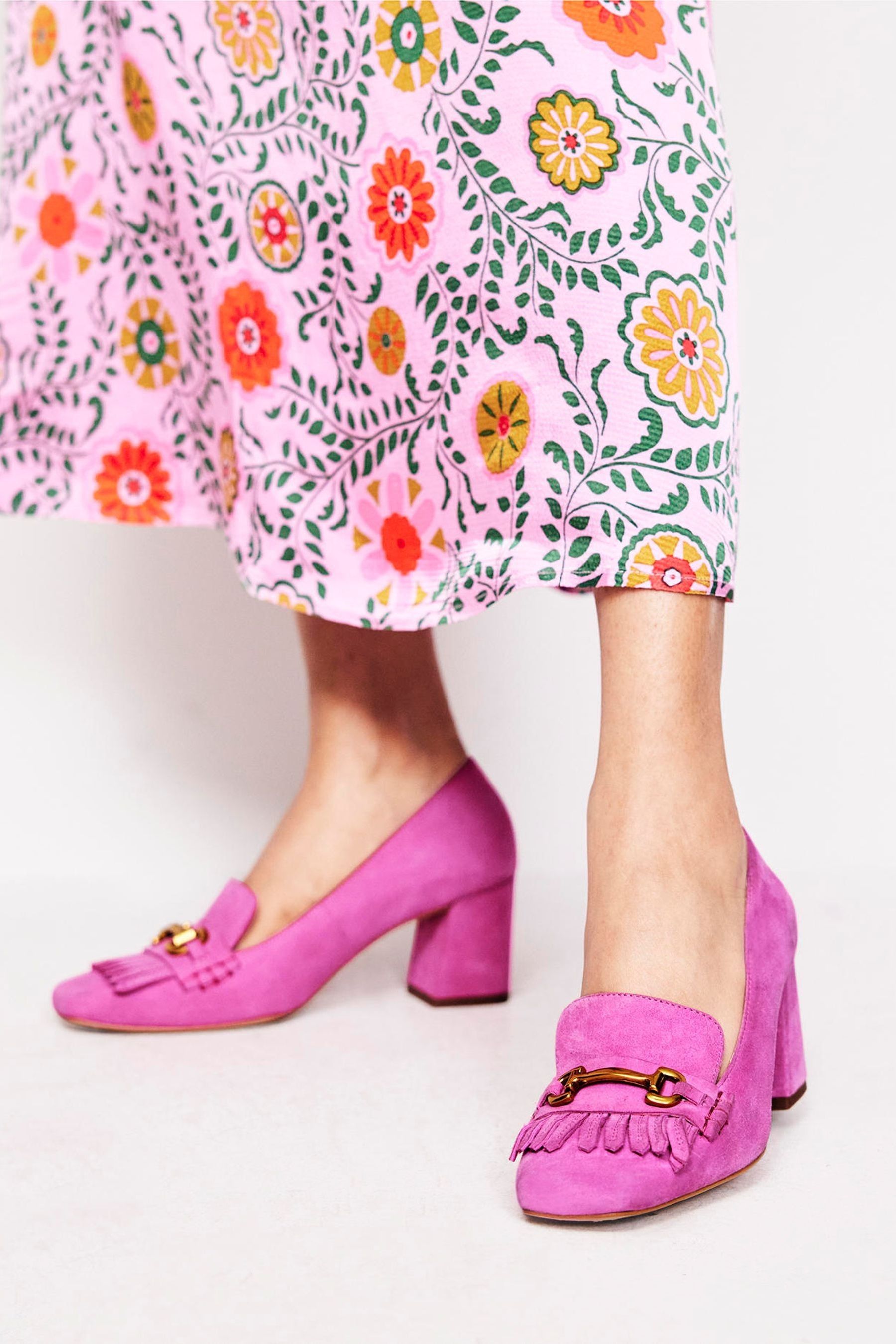 Pink heeled loafers 2025