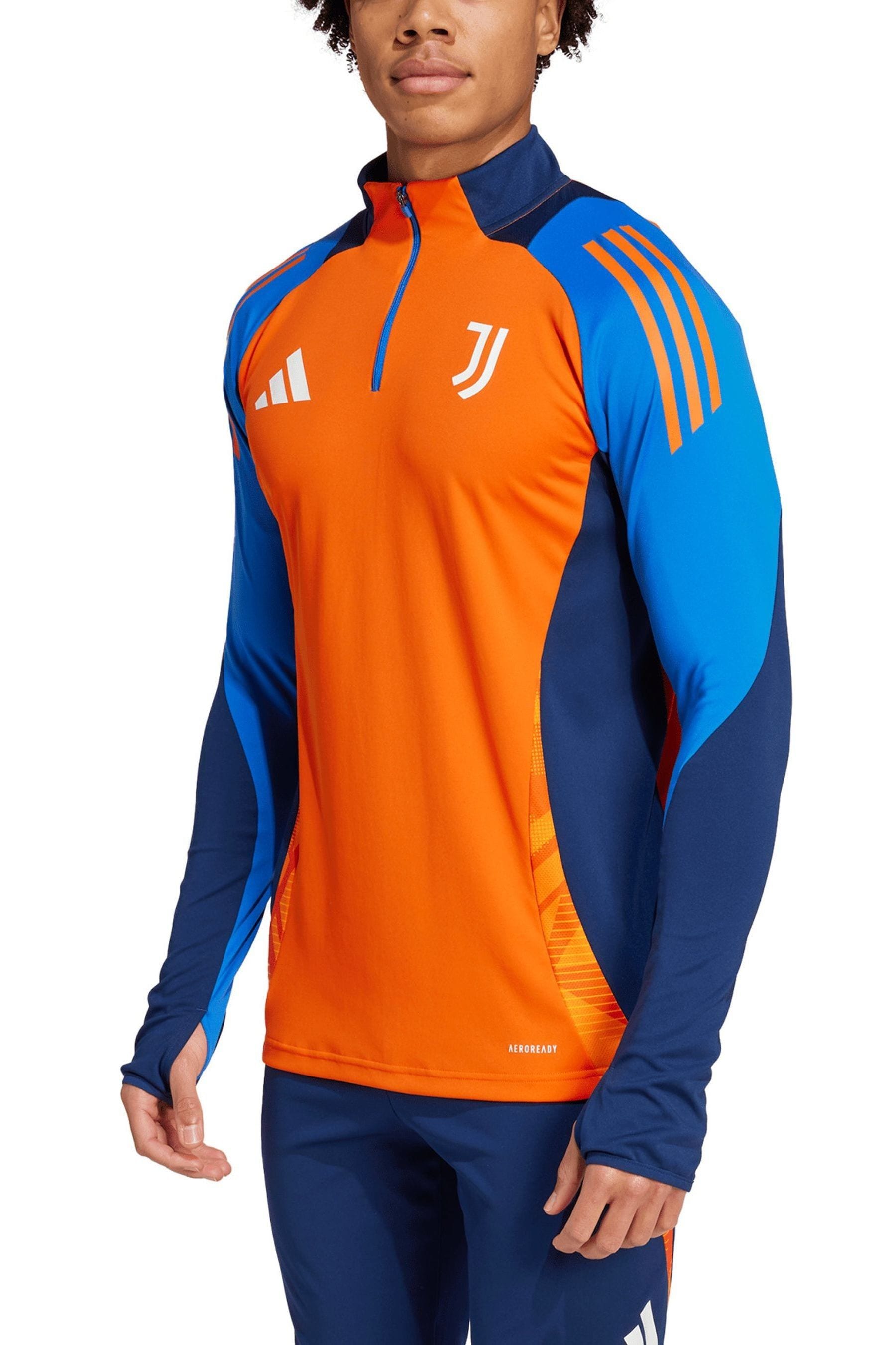 Juventus track top hot sale