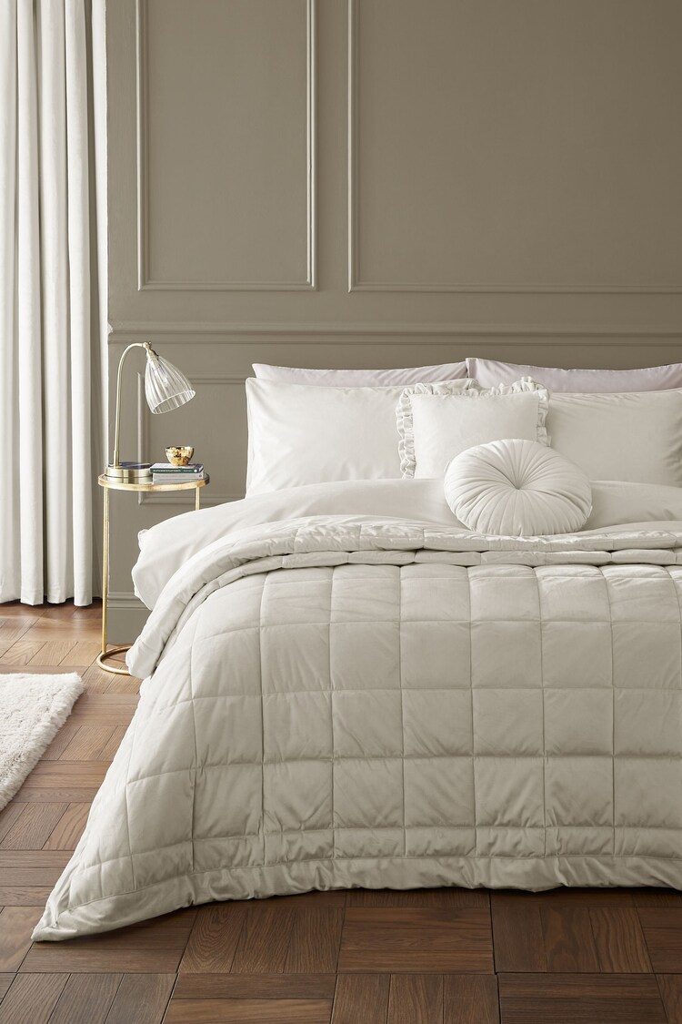 Catherine Lansfield Cream Kingsley So Soft Matt Velvet Quilted Bedspread - Image 1 of 3