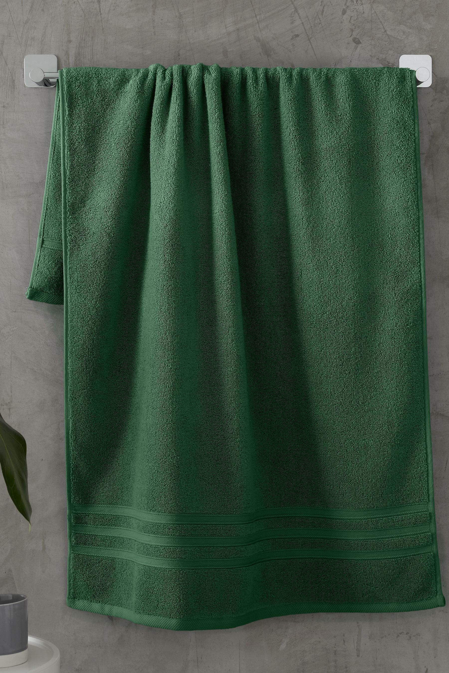 Dark green bath towels deals