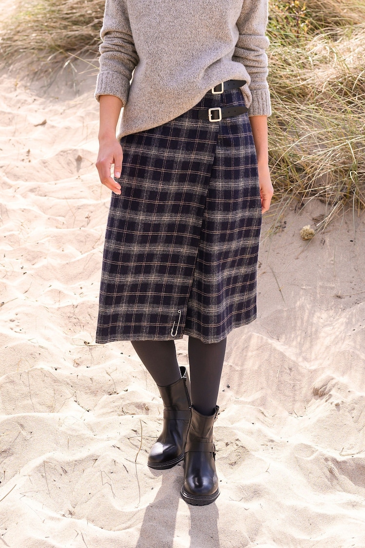 Celtic & Co. Green Midi Celt Kilt Skirt - Image 1 of 4