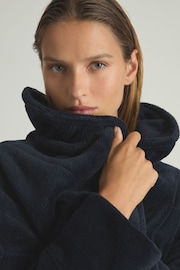 Reiss Navy Ginny Fleece Dressing Gown - Image 4 of 6