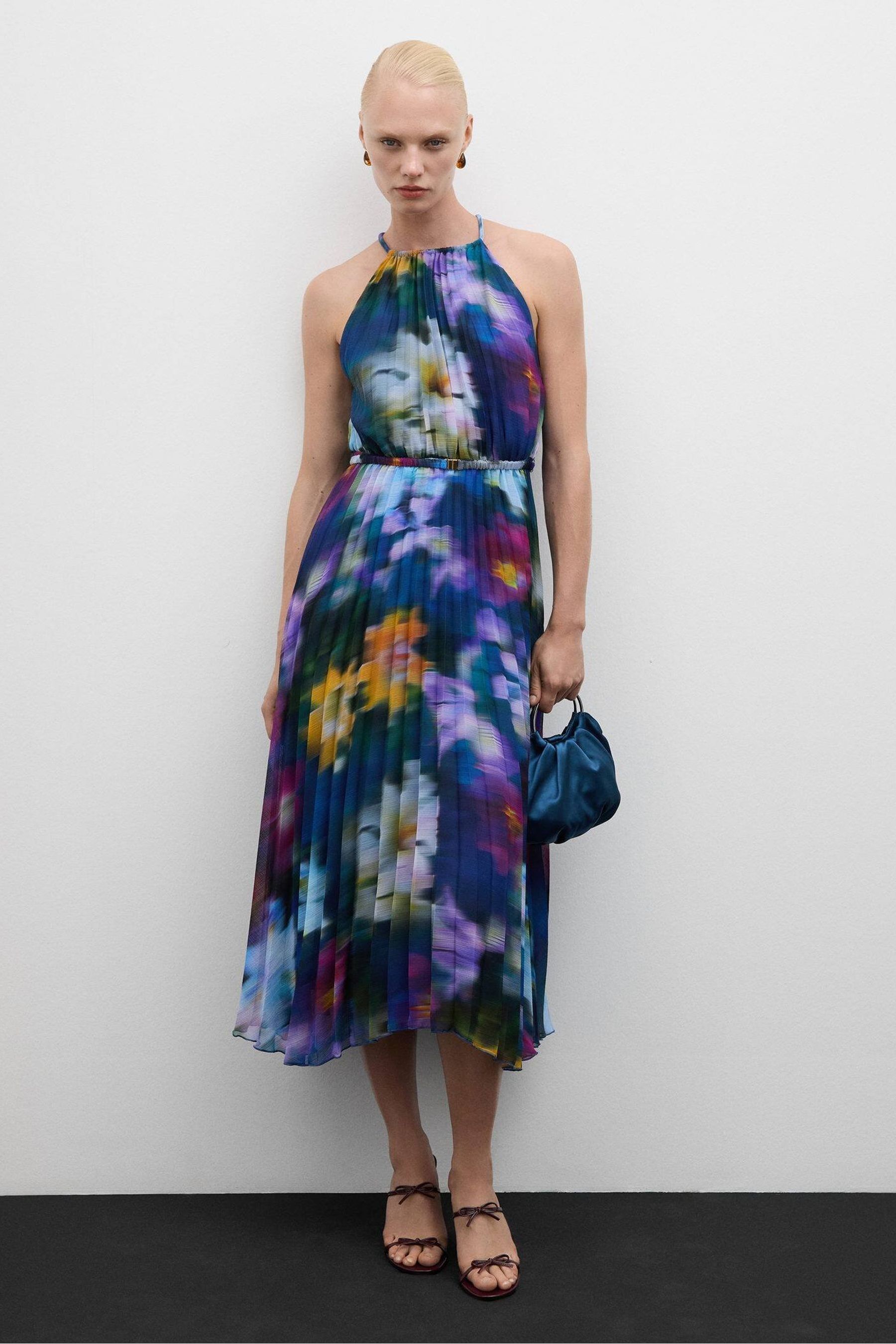 Pleated midi dress mango shop