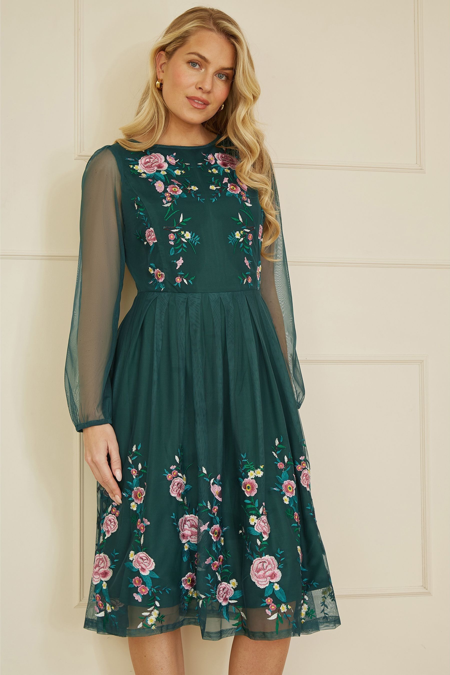 Yumi meadow embroidered mirror dress outlet