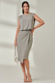 Jolie Moi Tiered Draped Pencil Dress - 圖片 1，共 6